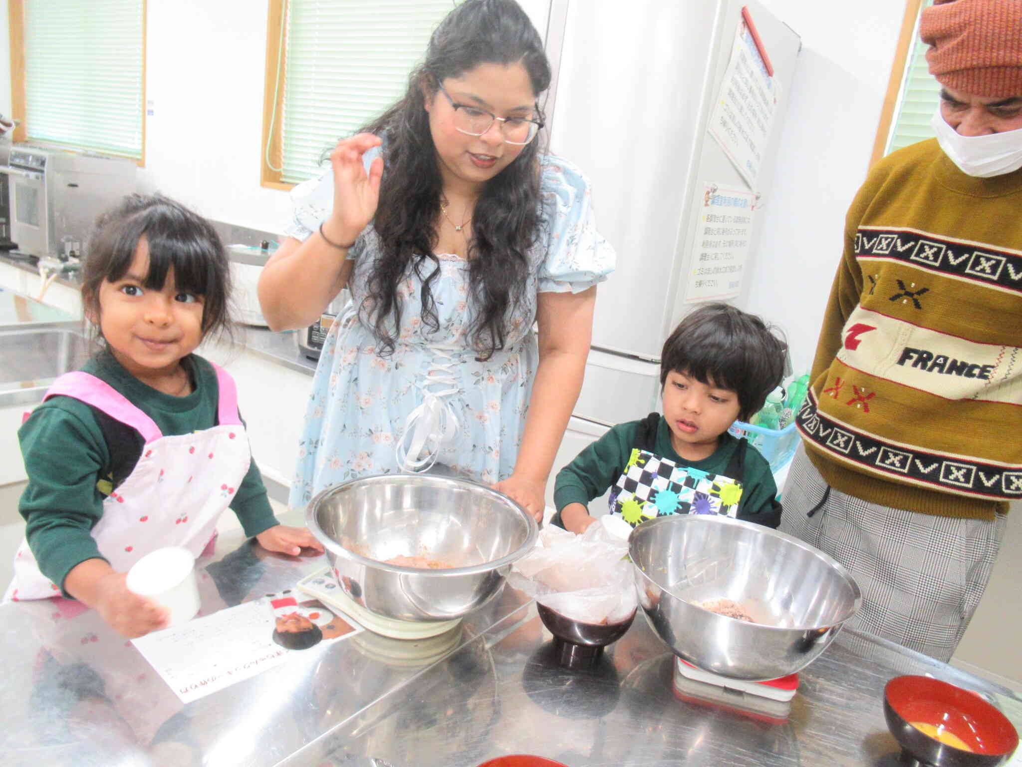 スリランカからおじいちゃんも参加( *´艸｀)