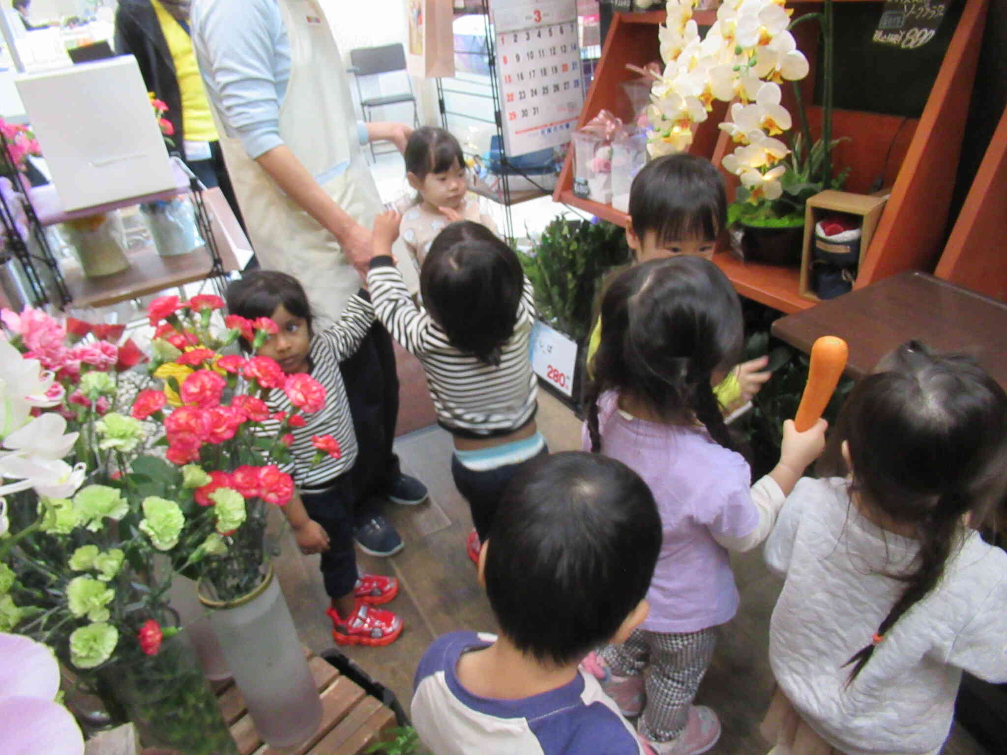 そうだ‼園長先生からのおつかいもあったんだ