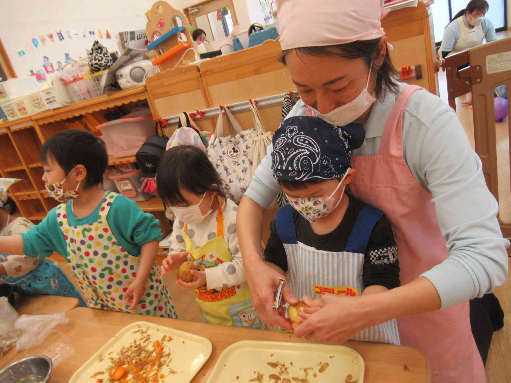 それぞれ、担当して…