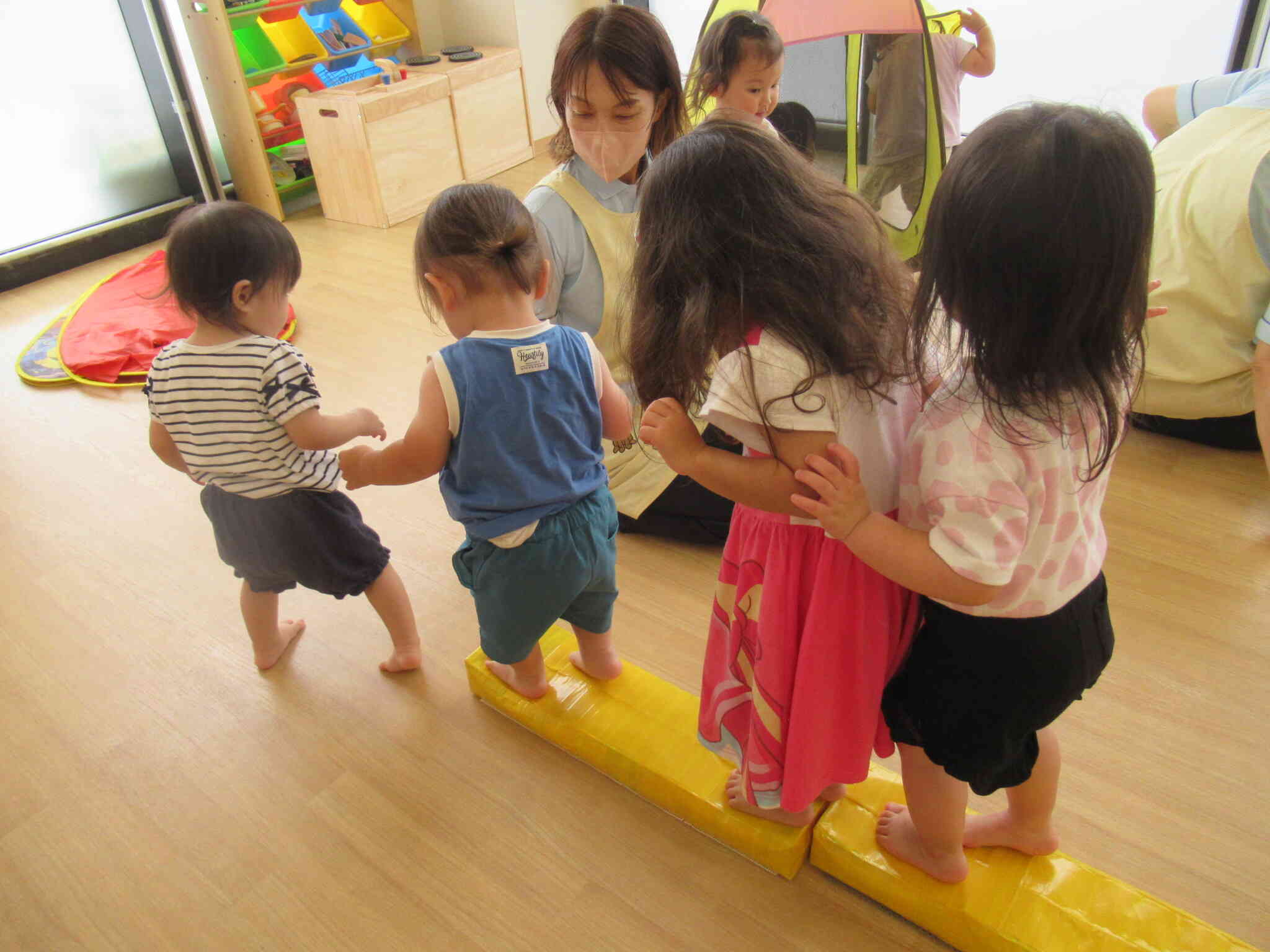 平均台に見立てて☆