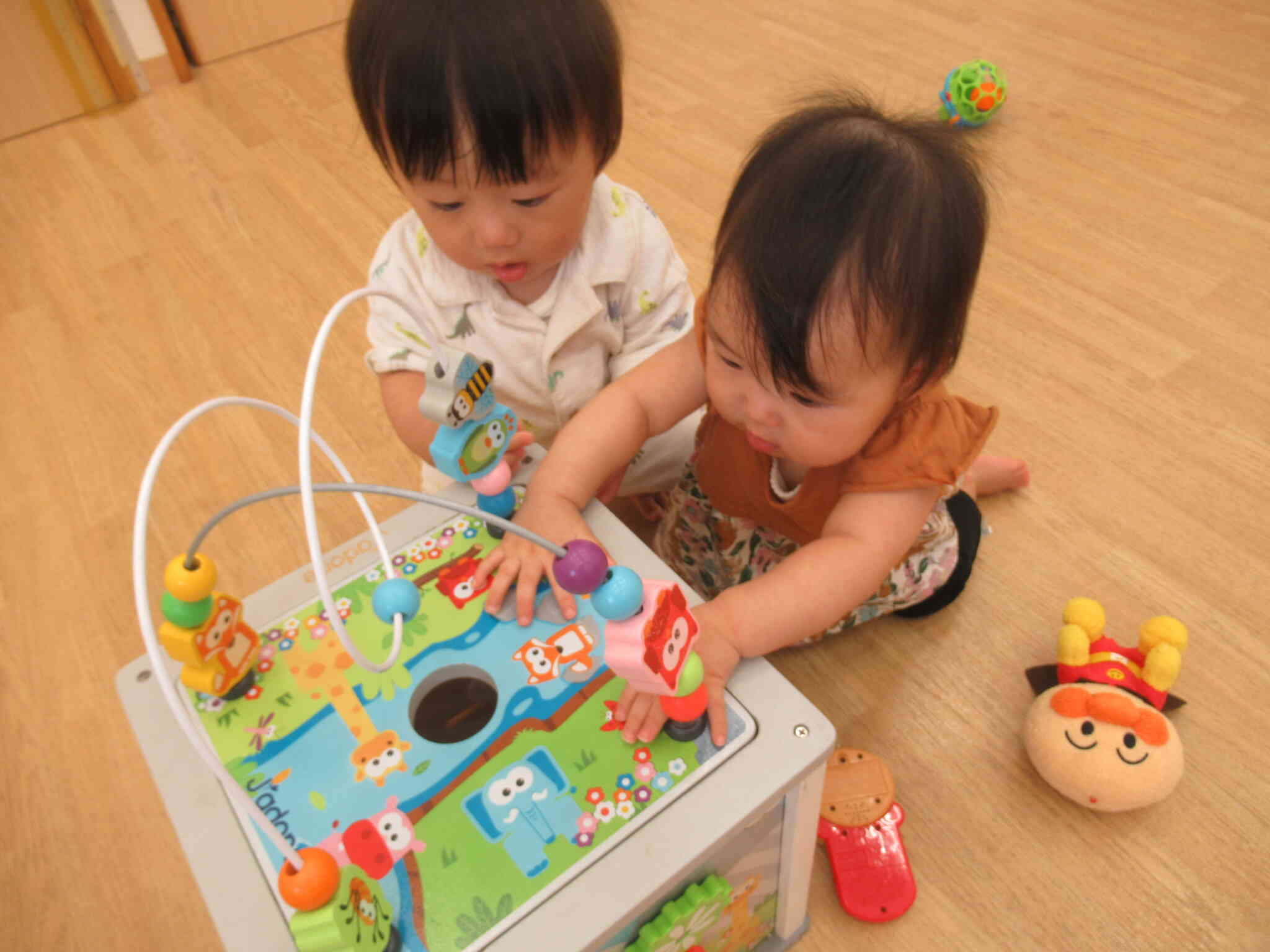 ようこそ　卸本町保育園へ