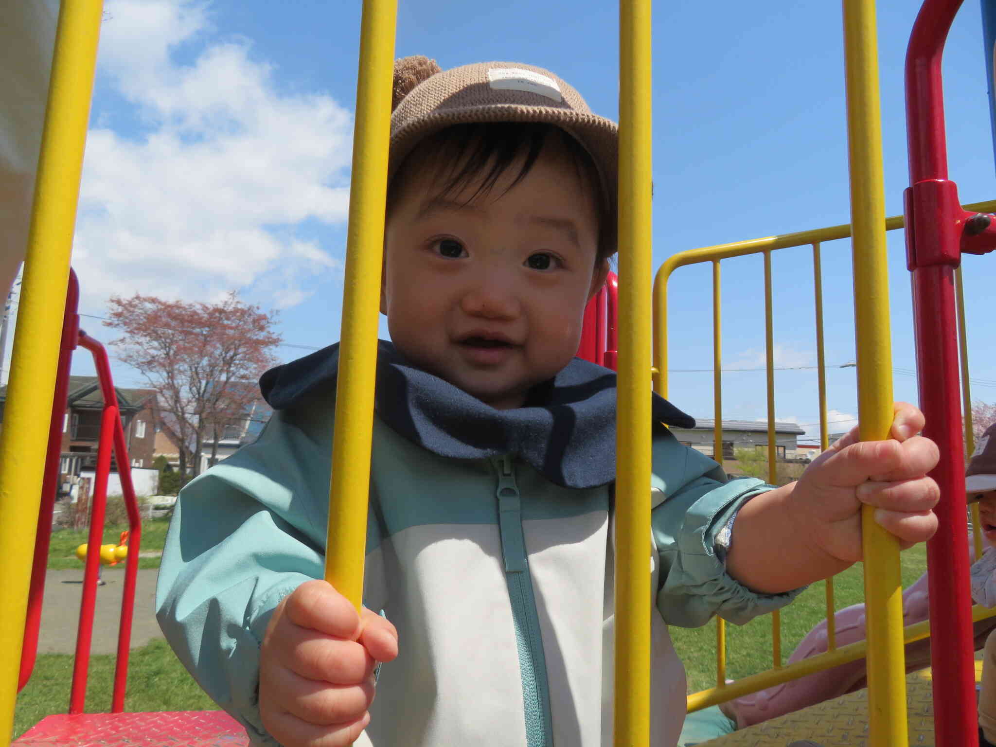 公園の遊具にも挑戦★