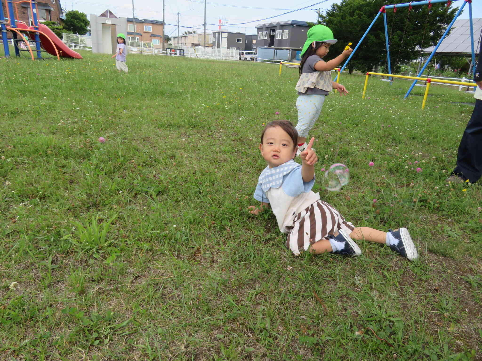 ひよこ組（0歳児）の楽しい日常、お見せします☆