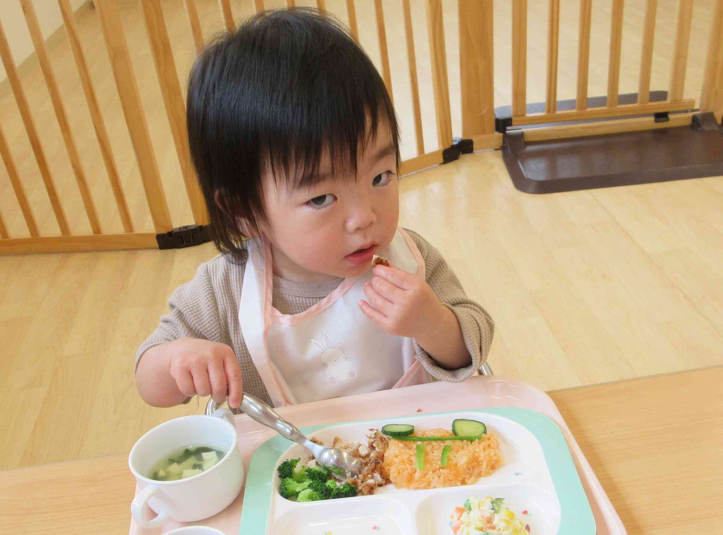お給食にも、バスが登場したよ！　