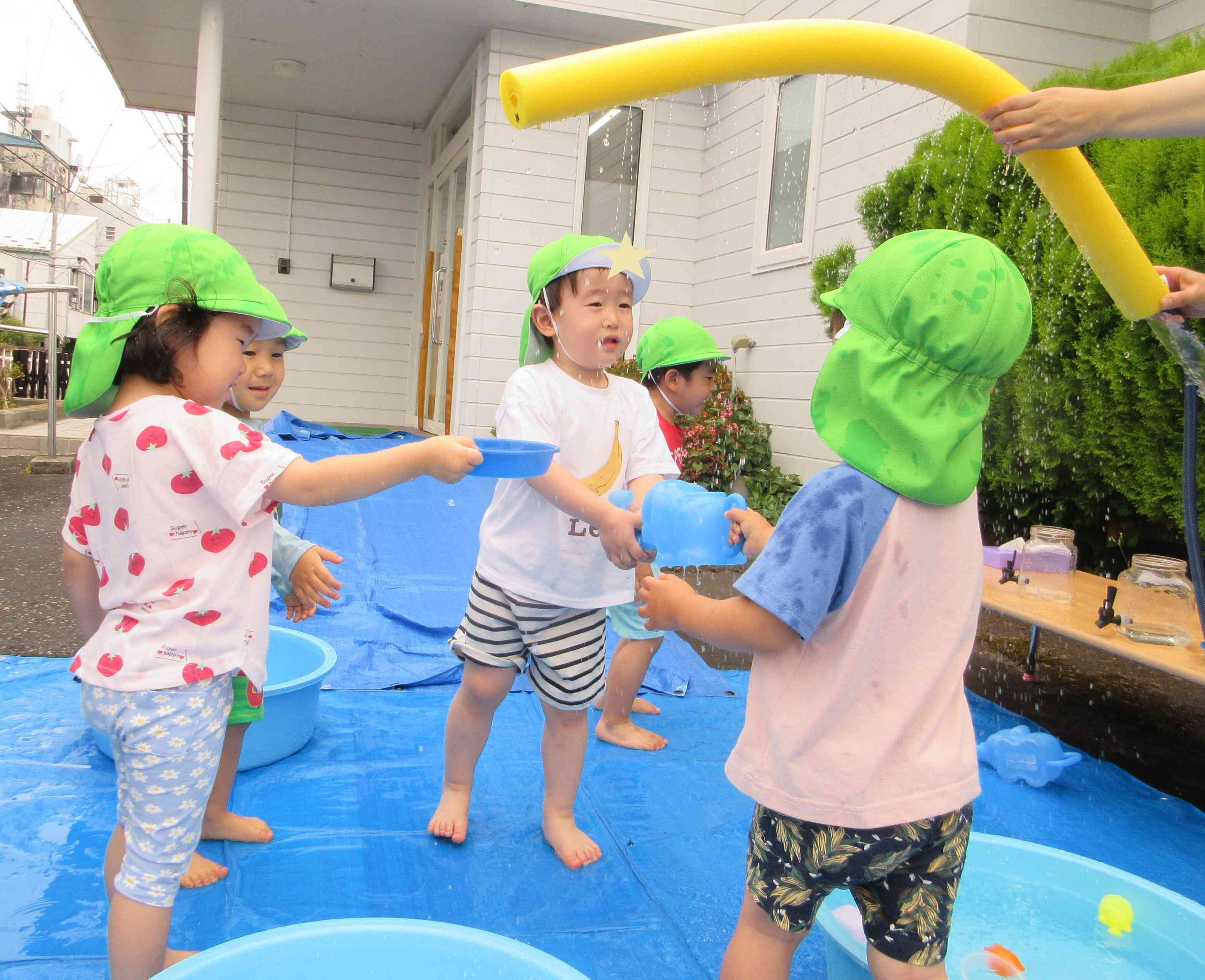 シャワーのお水集めるぞ～