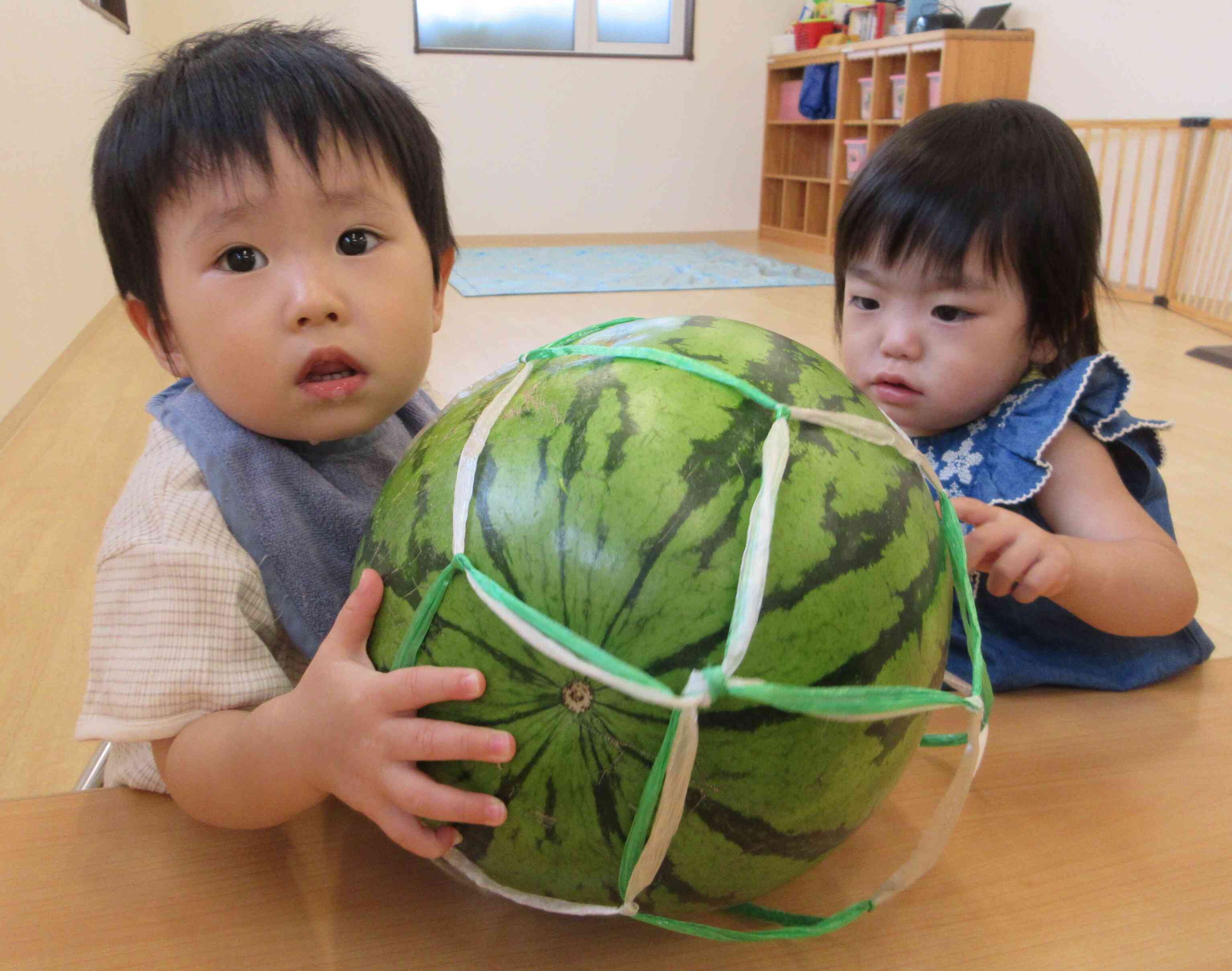 すいか割りごっこ