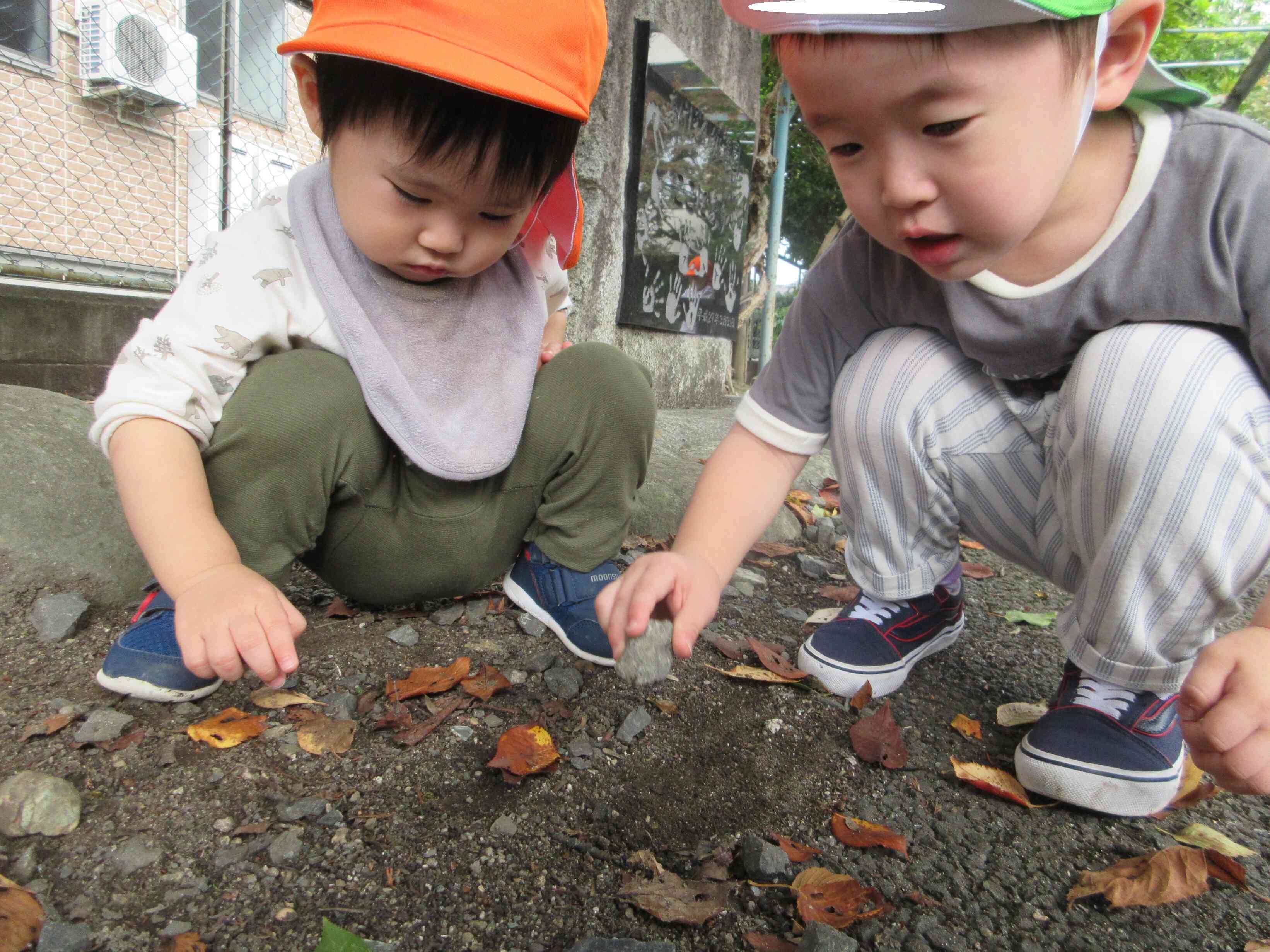 元気に戸外遊び！