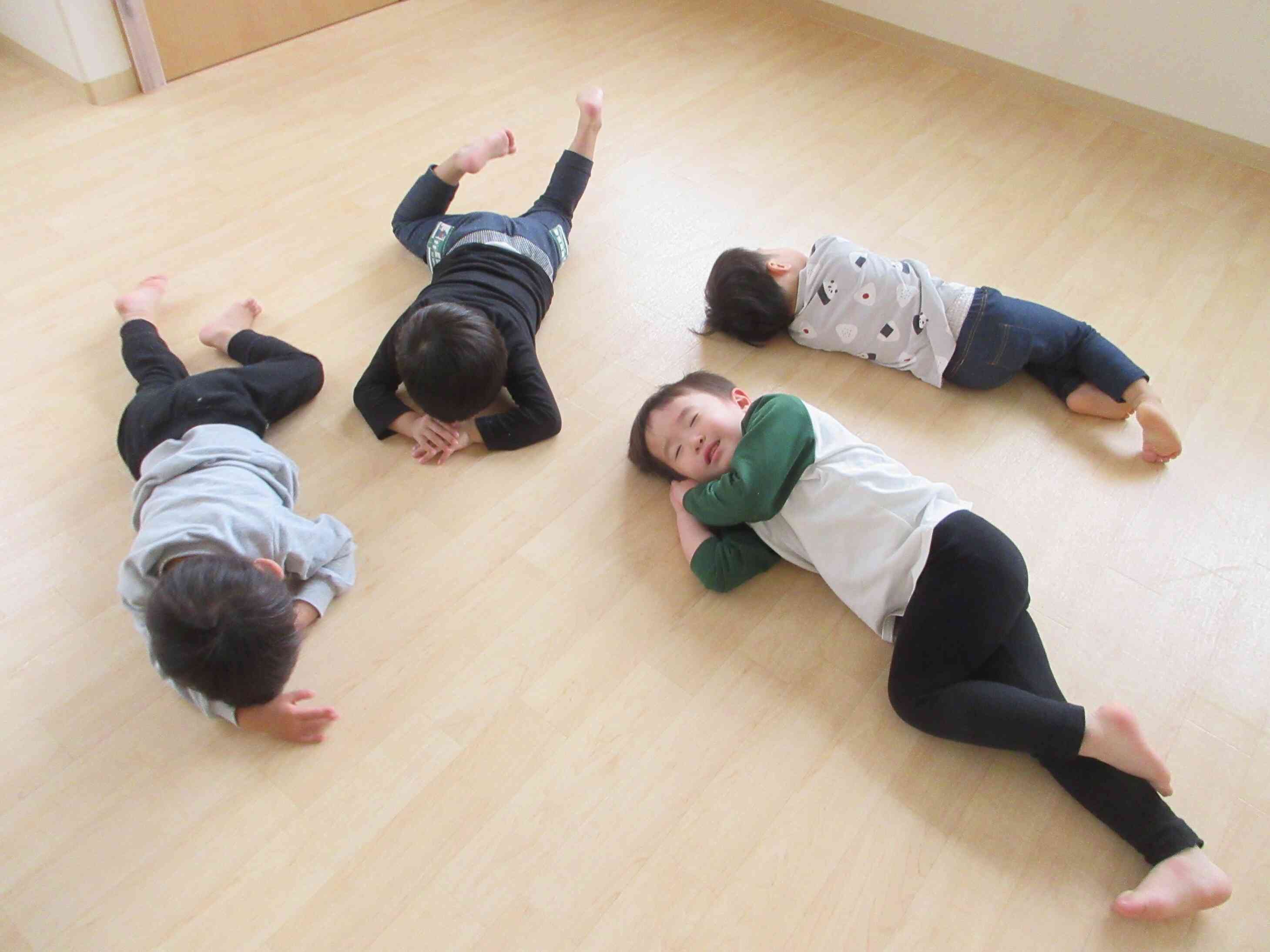 ね～むれ～の曲が流れたね！