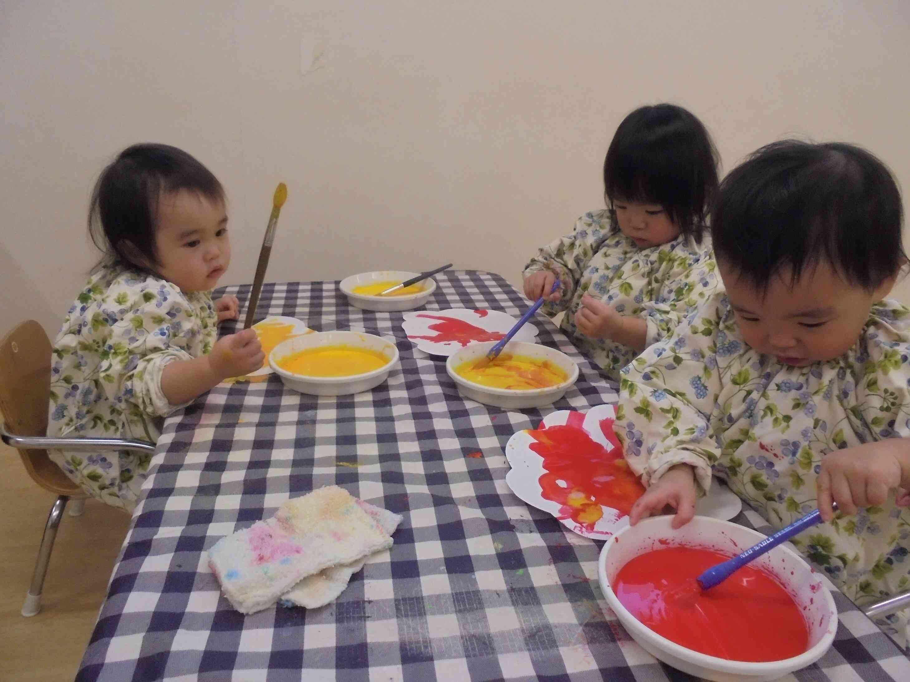 絵の具遊び（あひる組）