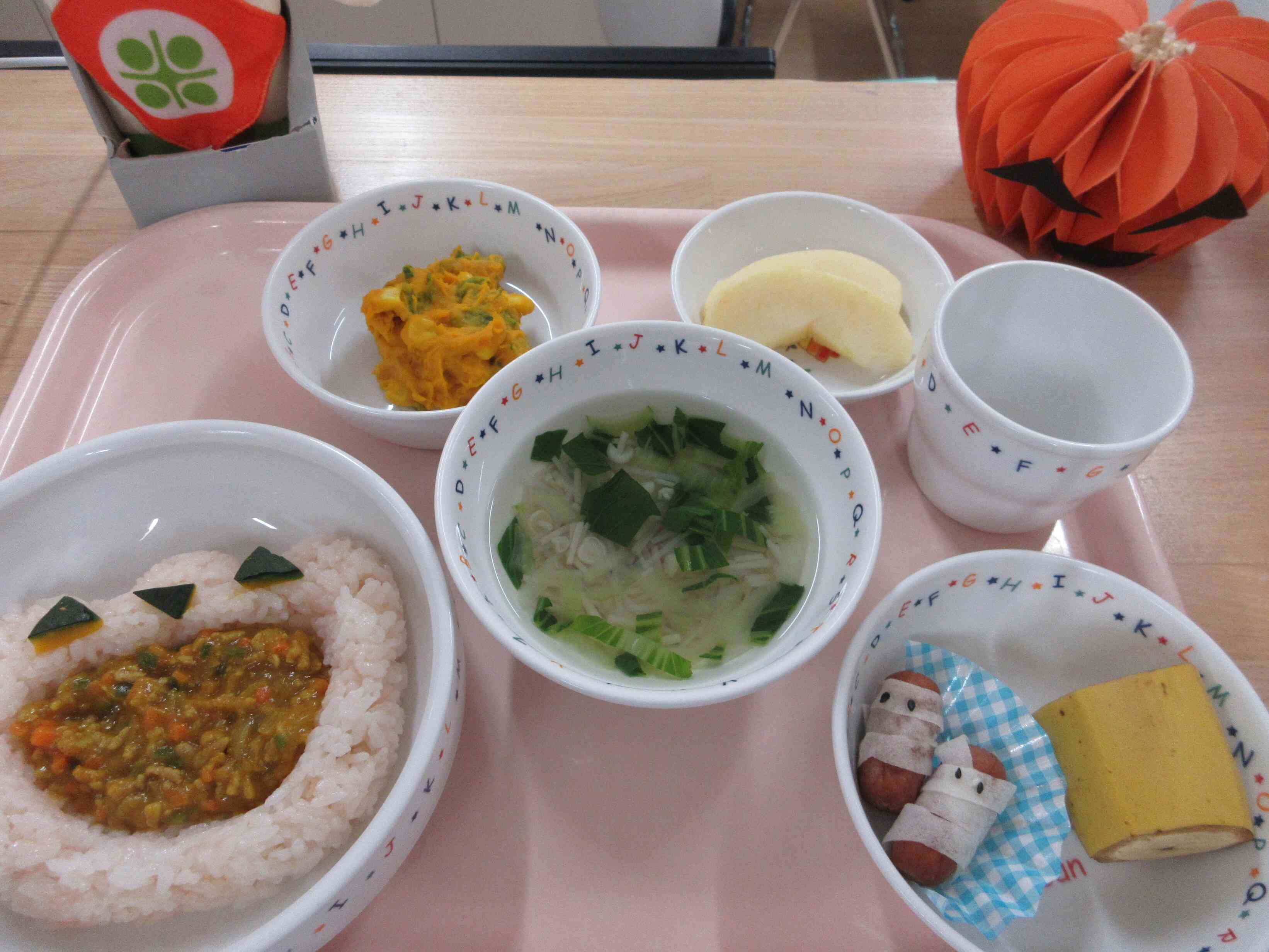 10月31日（金）ハロウィン給食