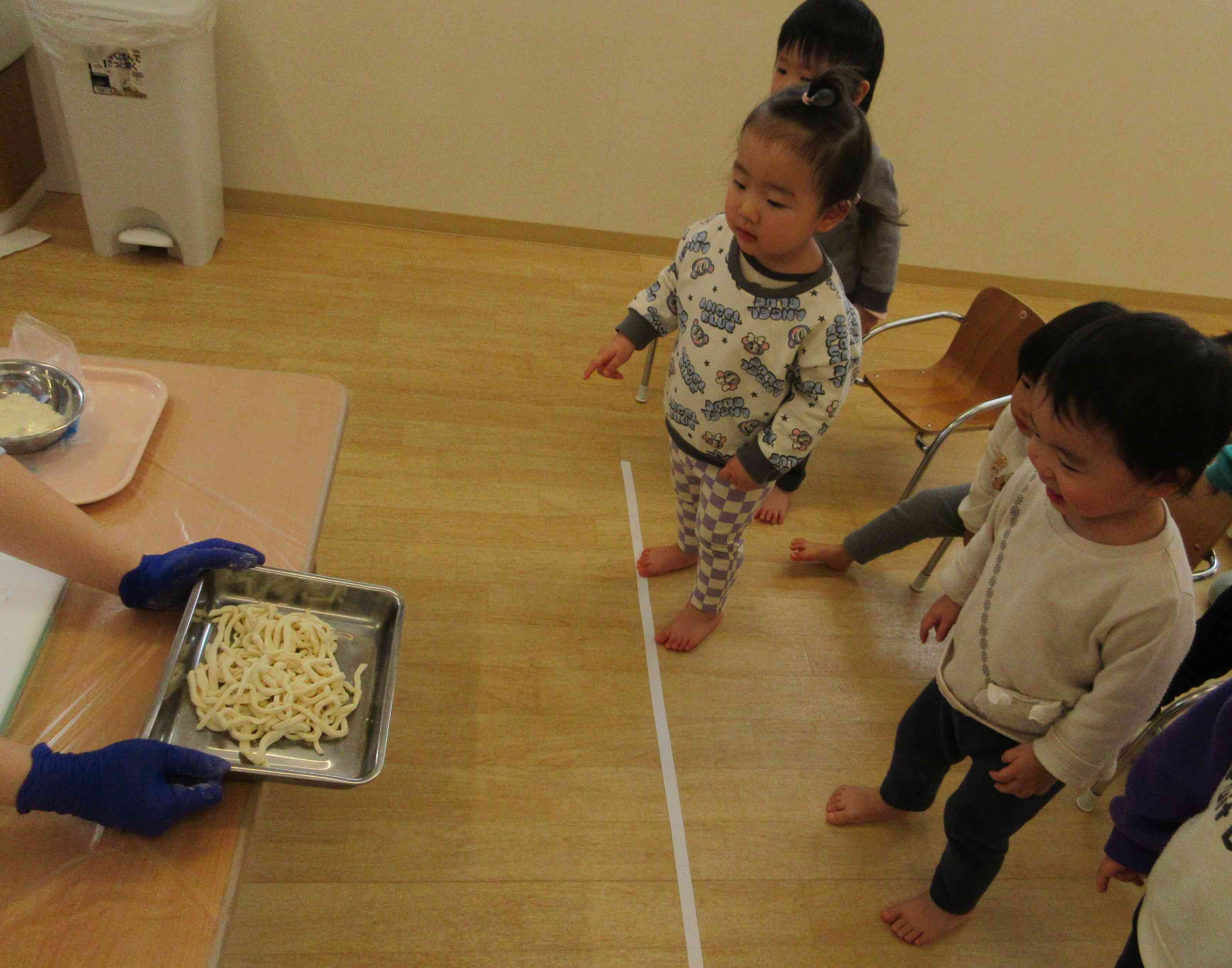 わぁ～、長いうどんになったね！