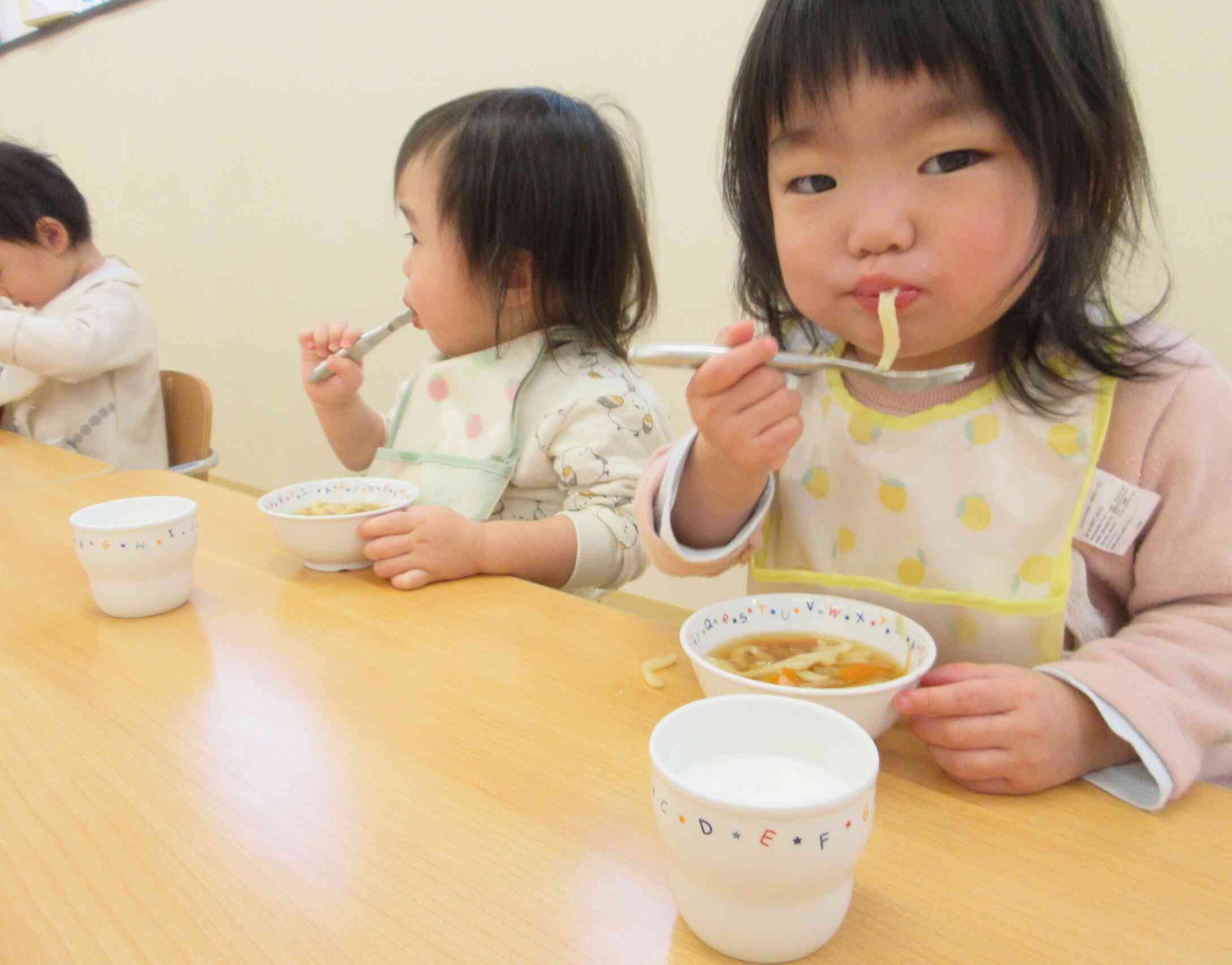 ツルツルして美味しいなぁ～！