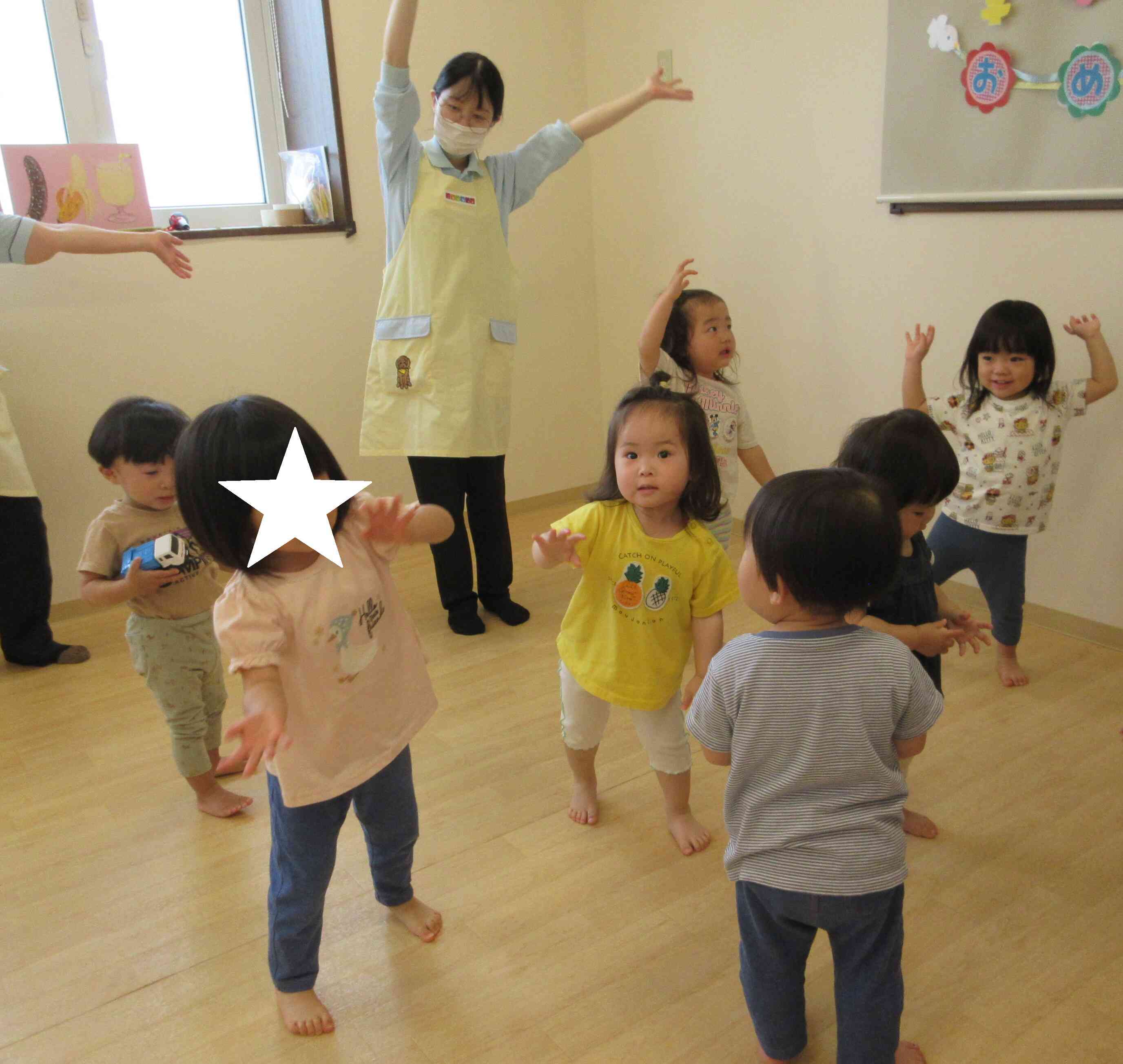 みんなで元気にバナナくん体操♪