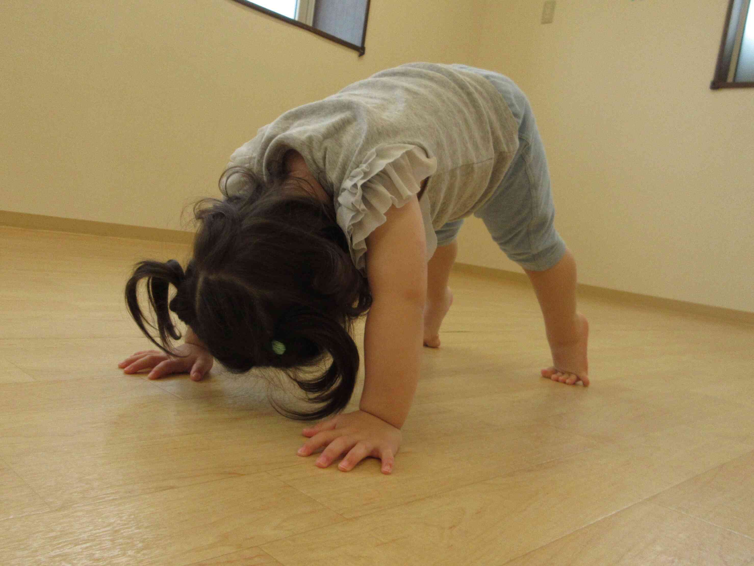 お馬さんのポーズ！