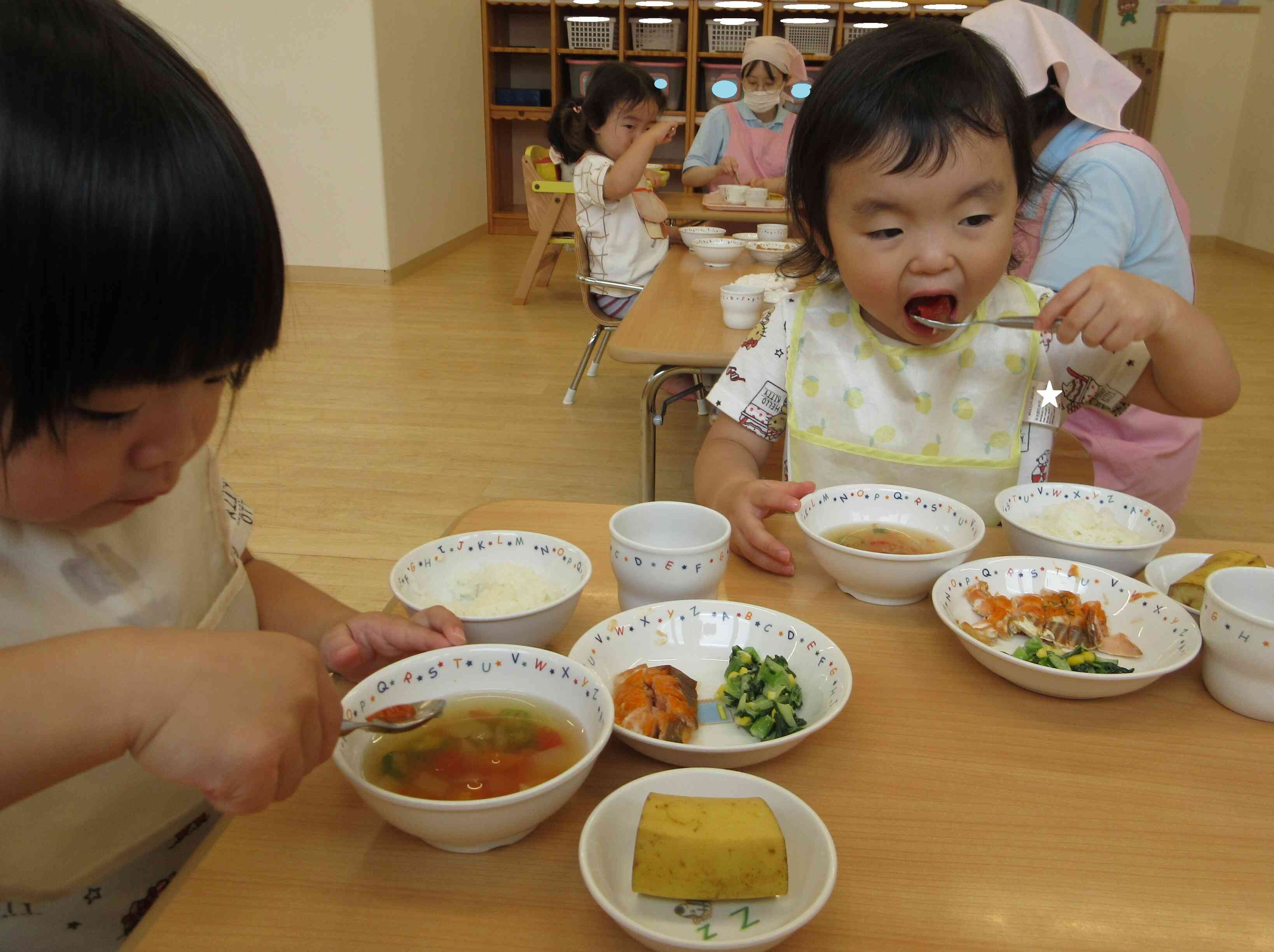 トマトのスープ美味しいよ~