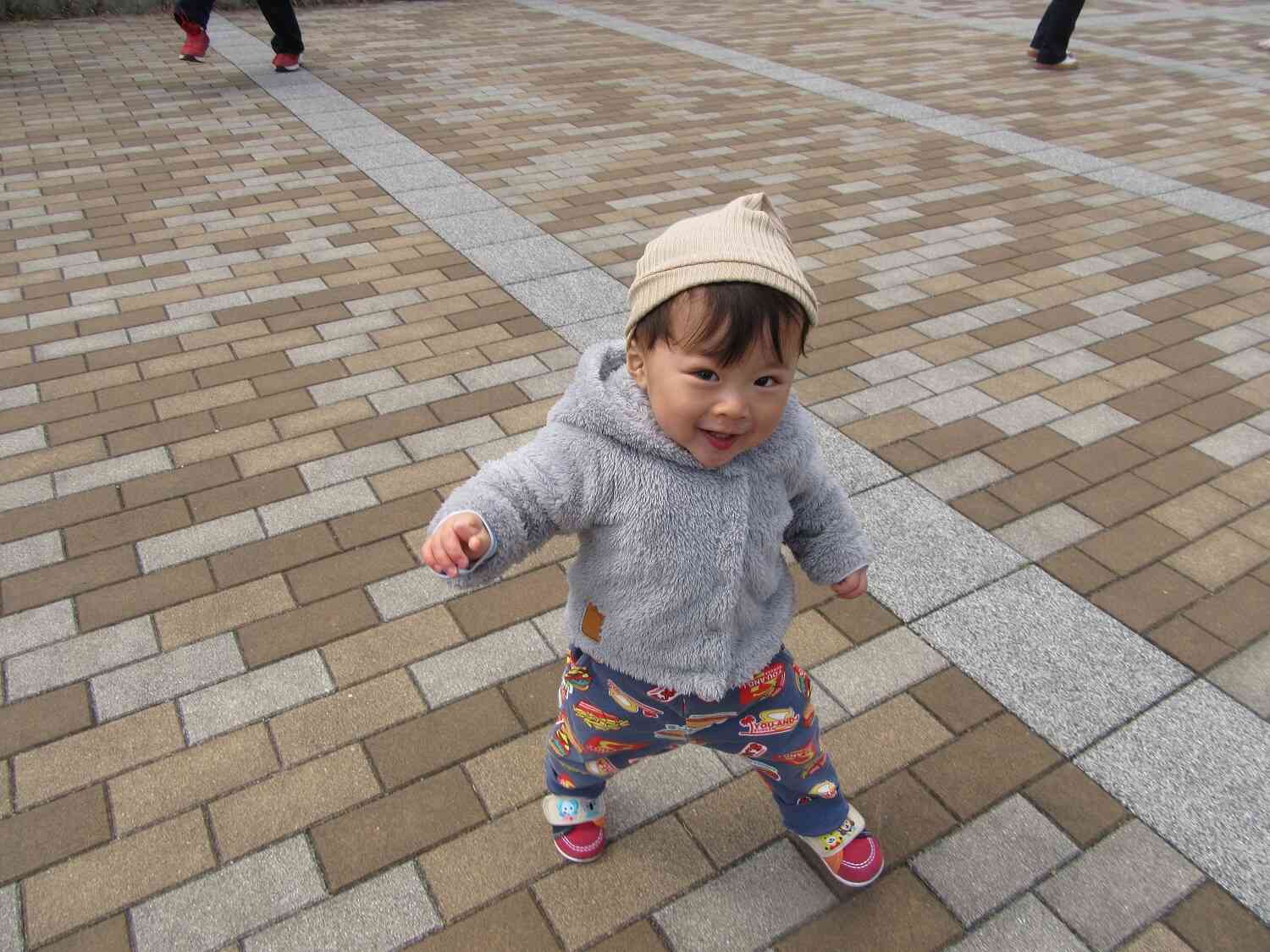 にげろー！かけっこ♪