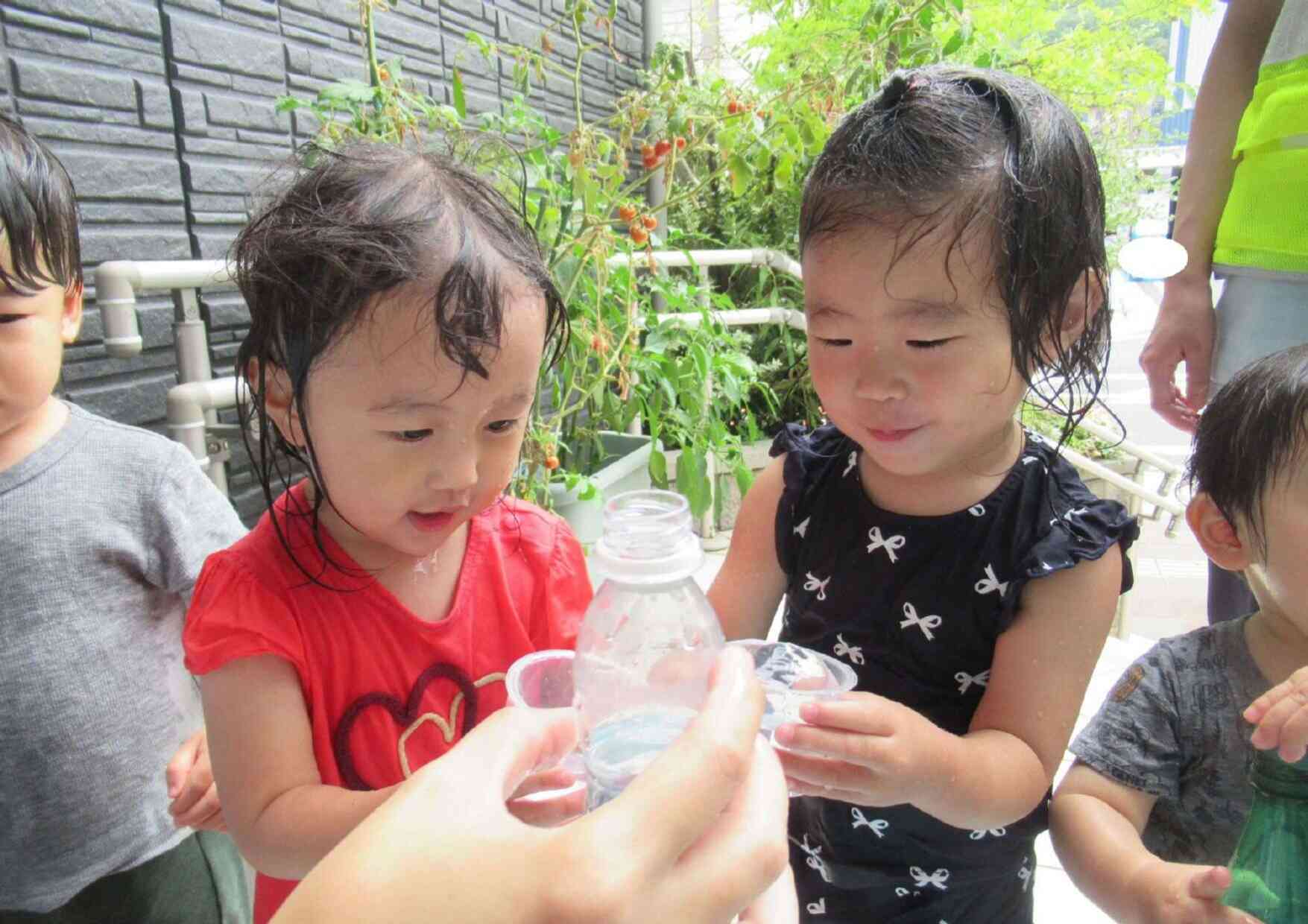 夏は水遊びも…✨