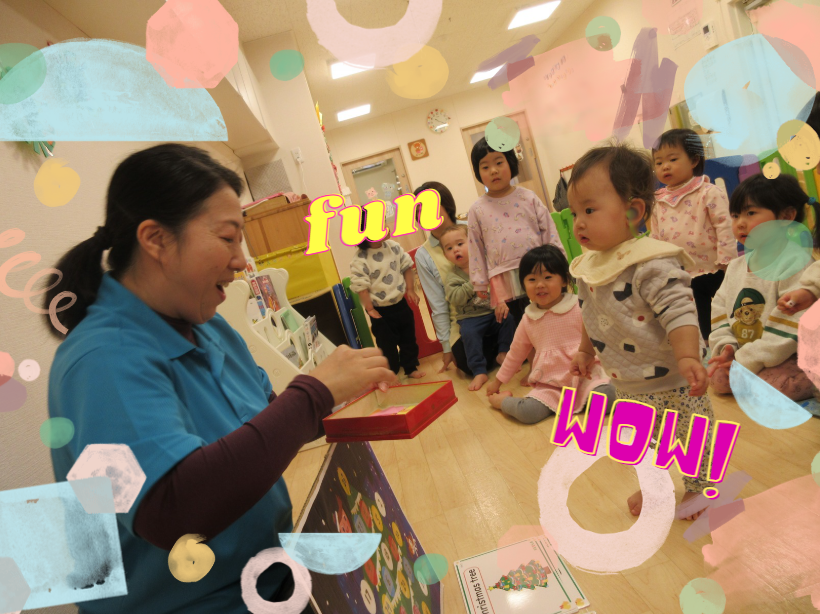 月に1回、専任の講師による英語レッスンがあります♪