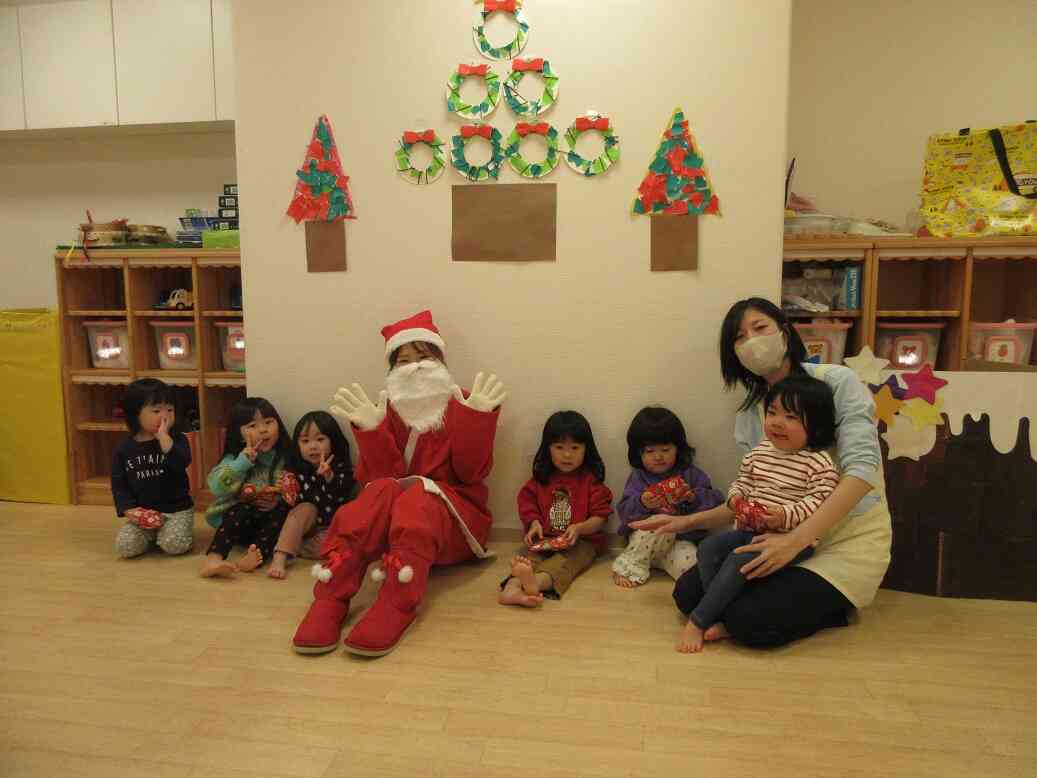サンタさんと記念写真♪　～うさぎ組～