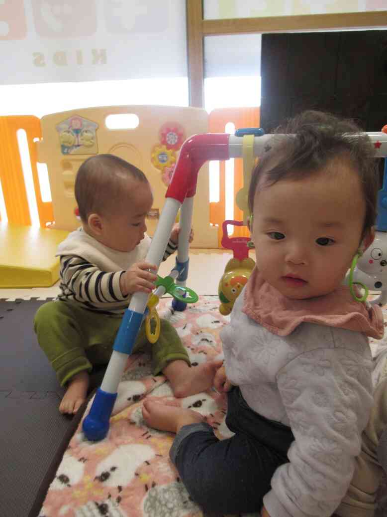 何してるのかな？