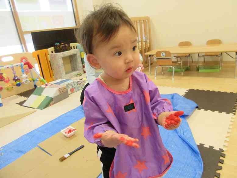 おててにもついたね