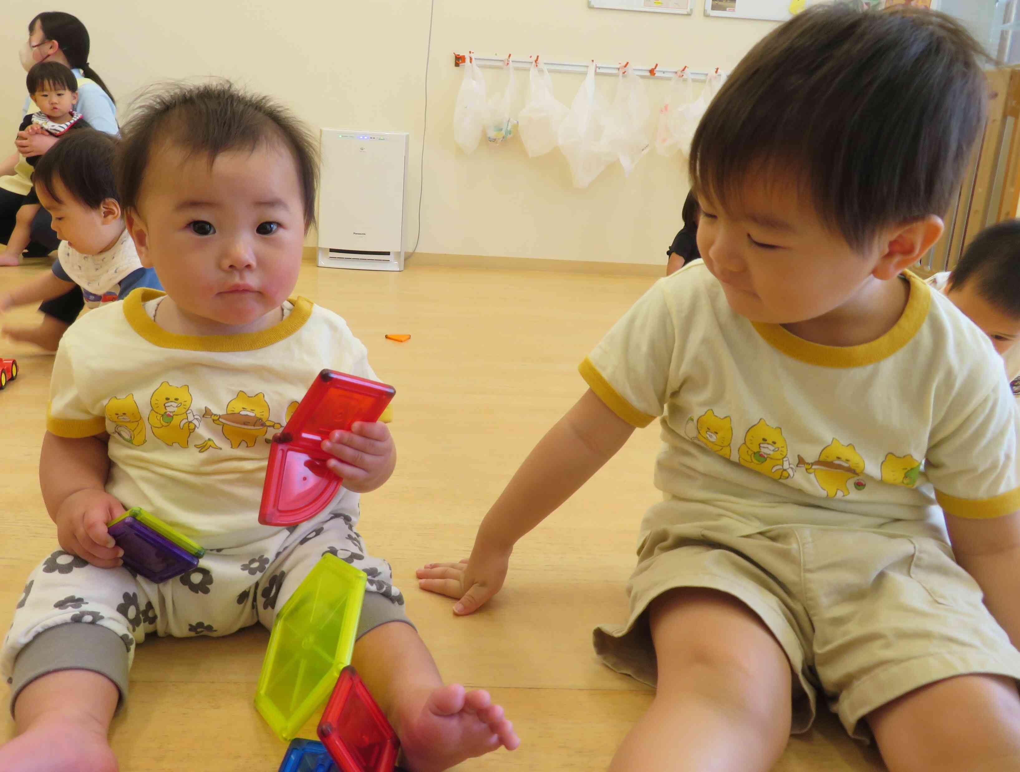 お洋服見て☆　＃ちょこっと体験ニチイキッズ
