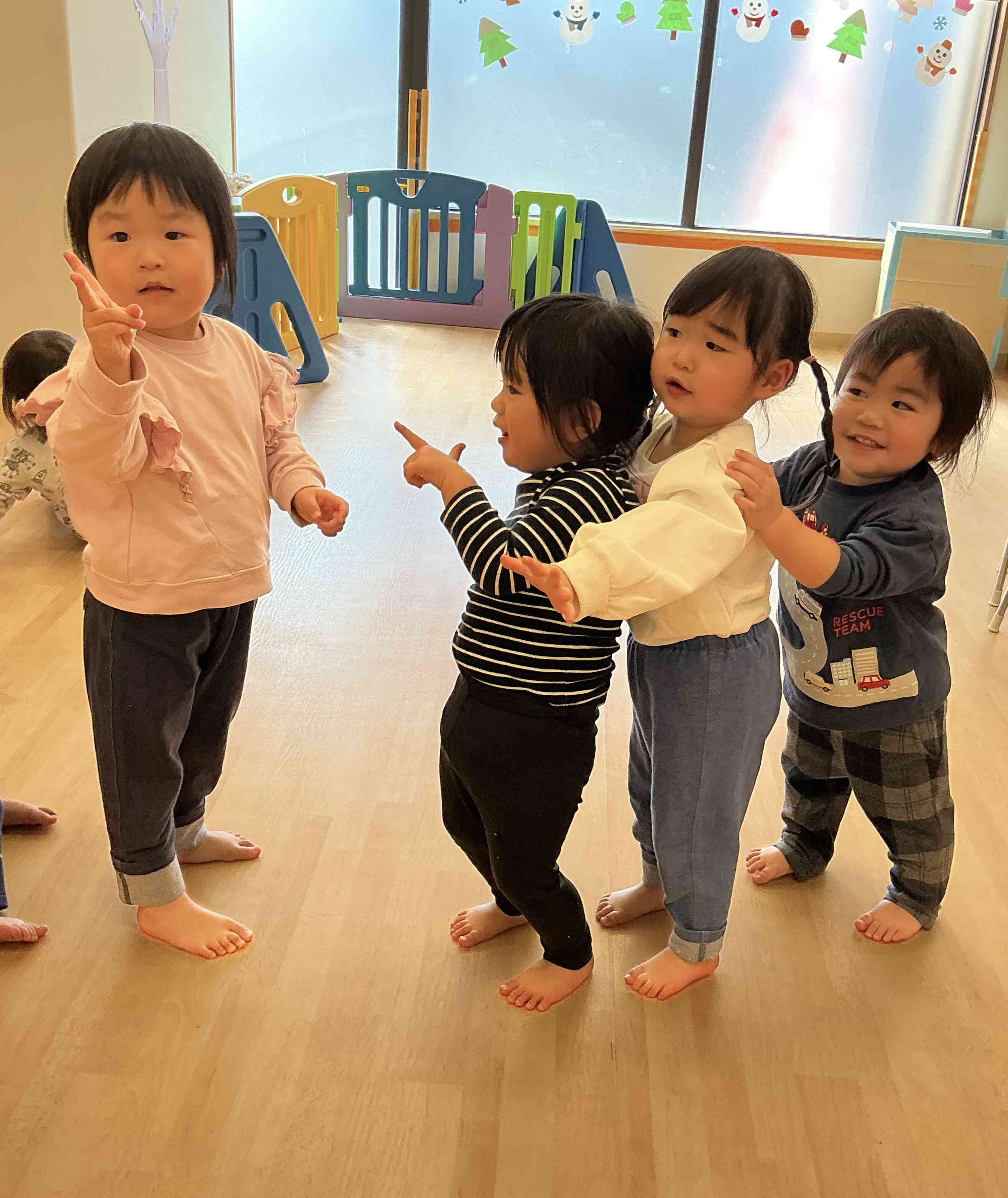 さいしょはグー、じゃんけんぽい！