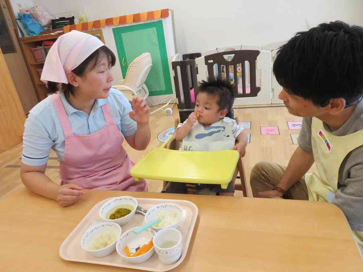 離乳食が始まりました♪