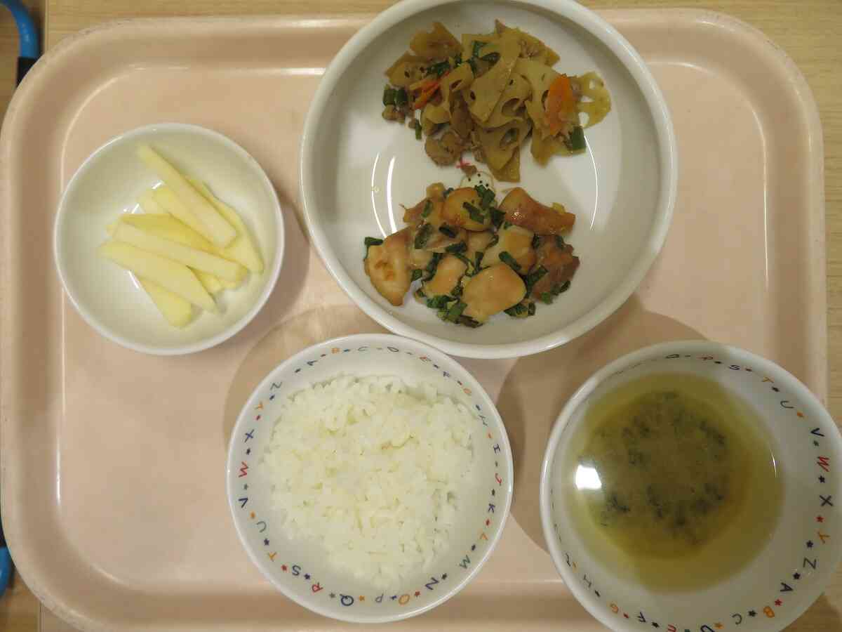 １０月２３日の献立