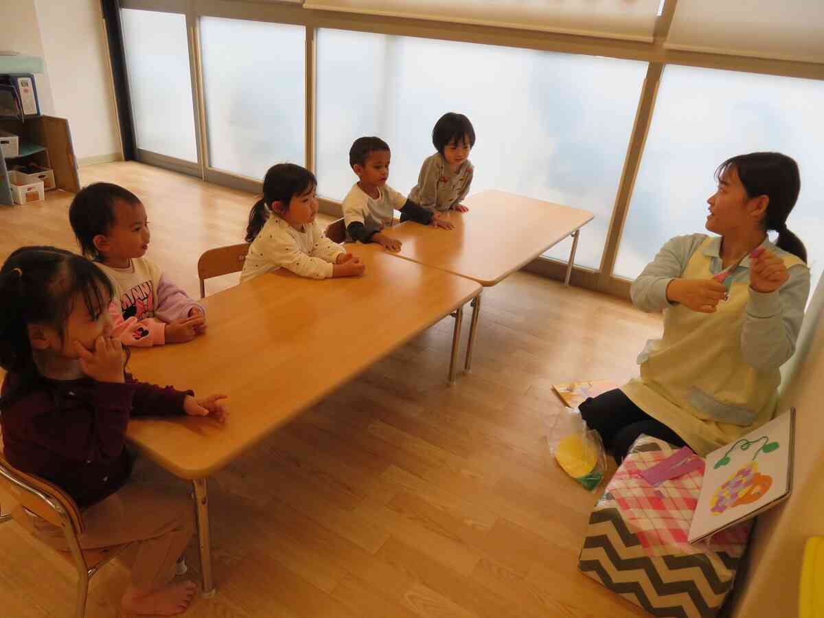 １１月の制作～２歳児～