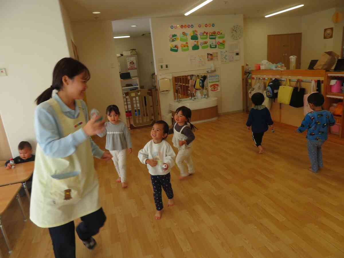 音楽に合わせての行進も楽しみました♪