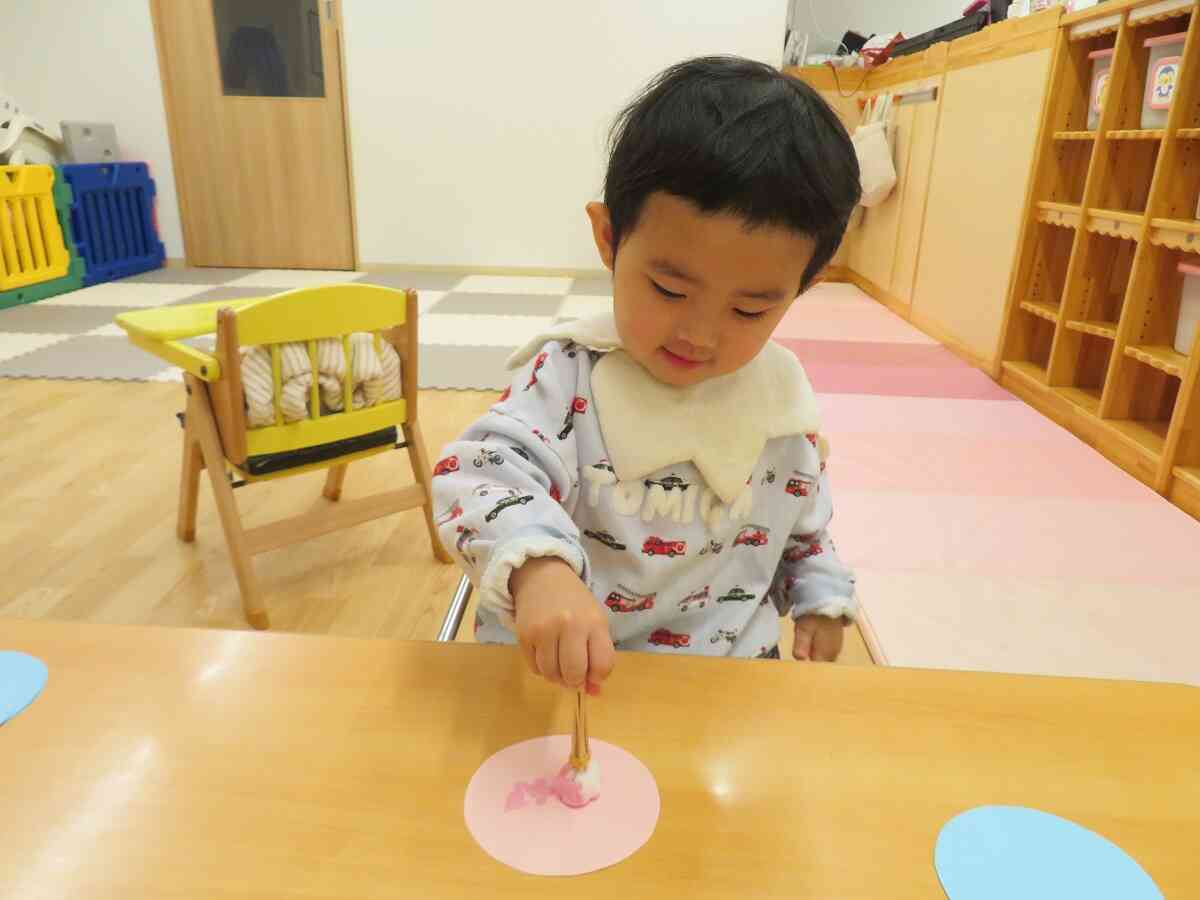 ひな祭り制作（０・１歳児）