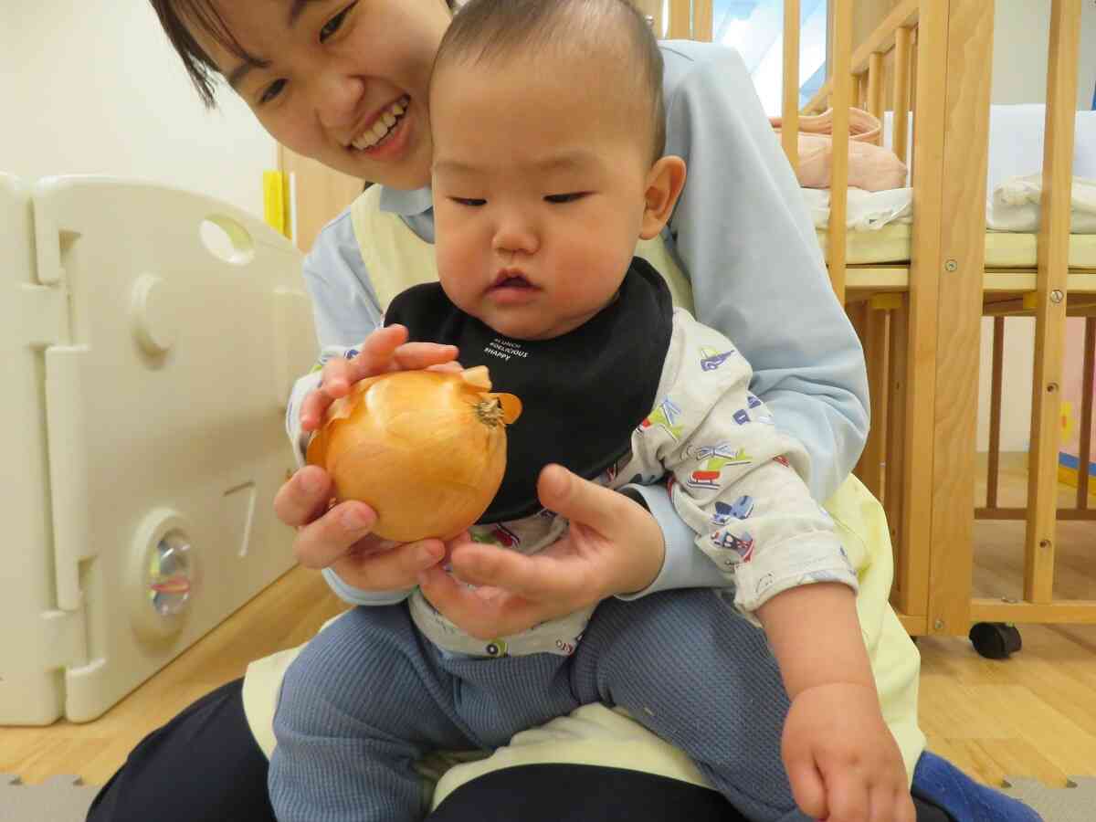 ひよこ組さんもタッチ！