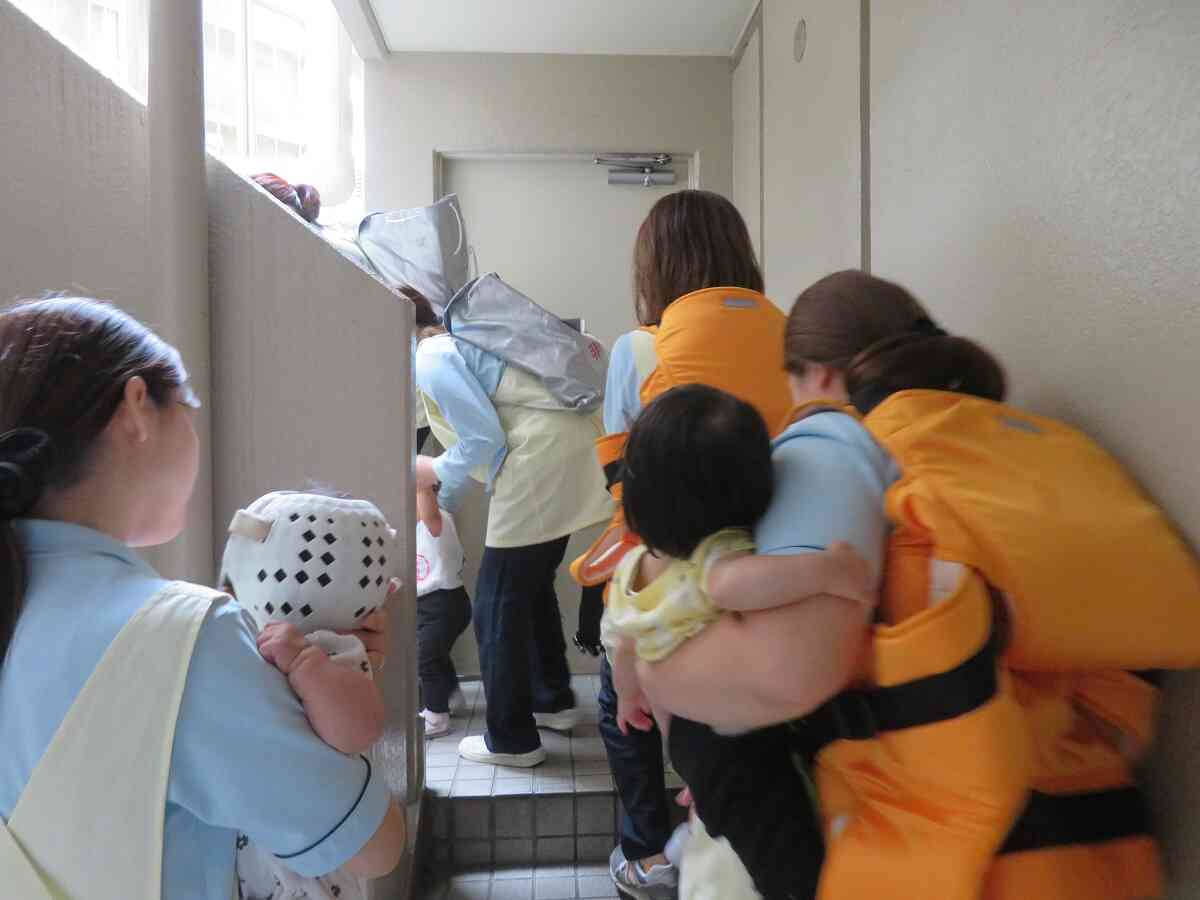 安全な場所へ！