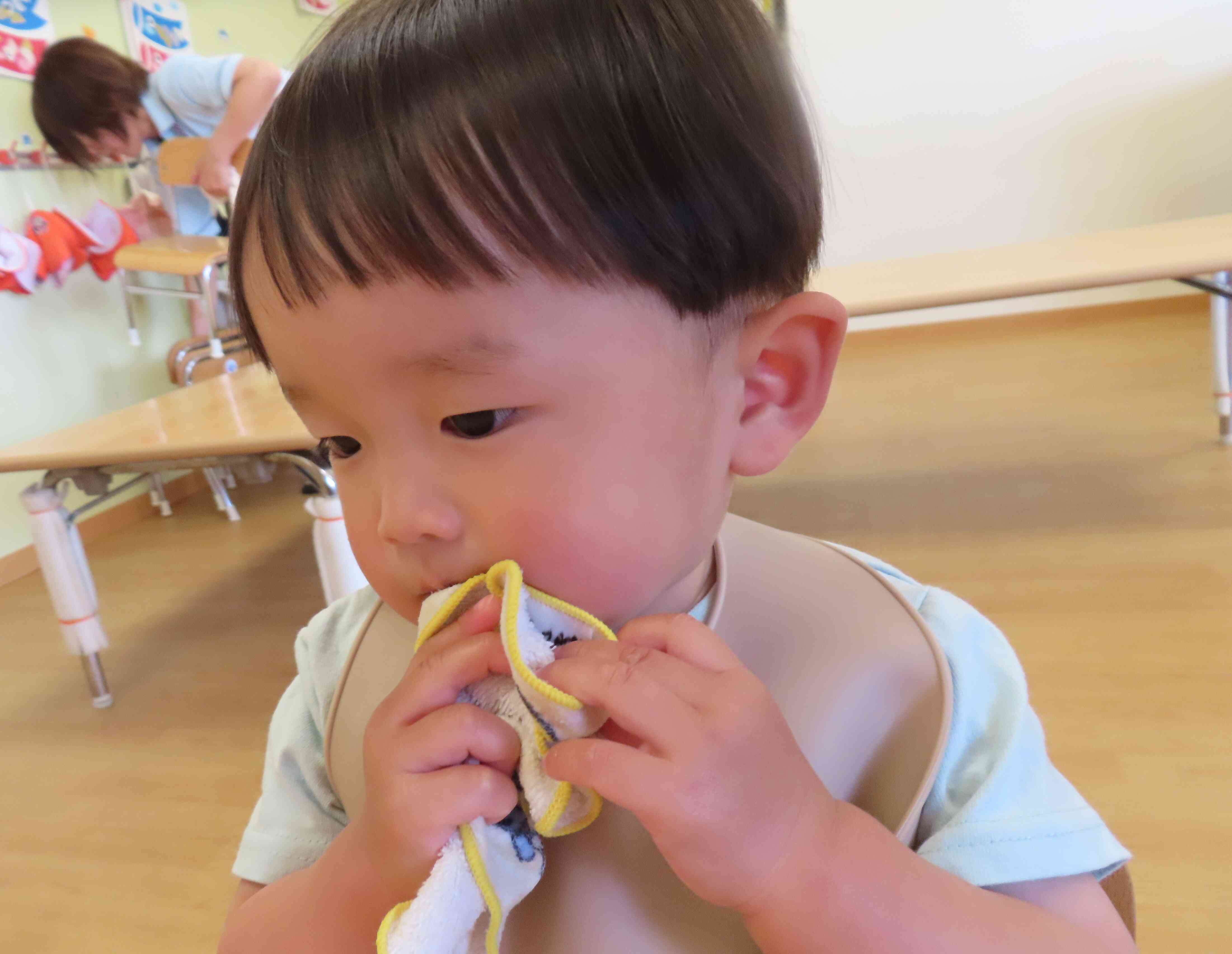 食後はお口もキュッキュッ♪とっても上手(^^)/