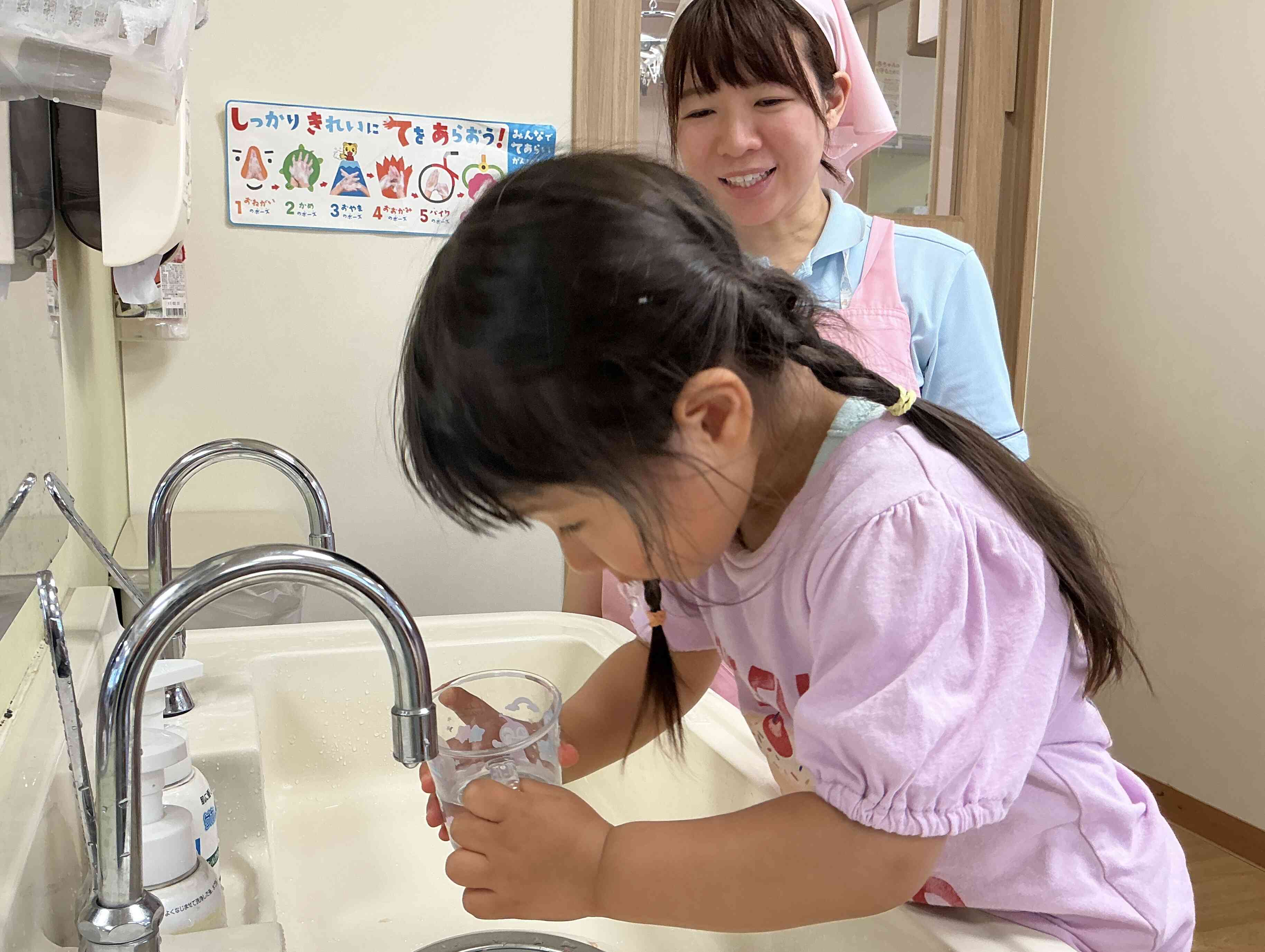 [ご飯をたべたらうがいをする]という生活習慣を身につけて歯の健康を保っていきたいと思います！