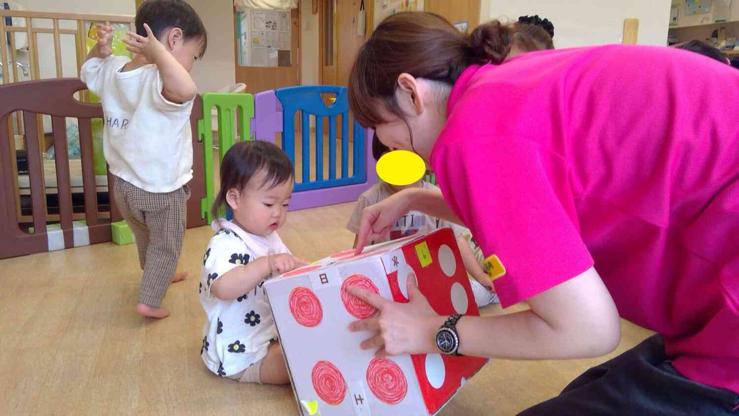 でた目を先生と一つ一つ数えてます。