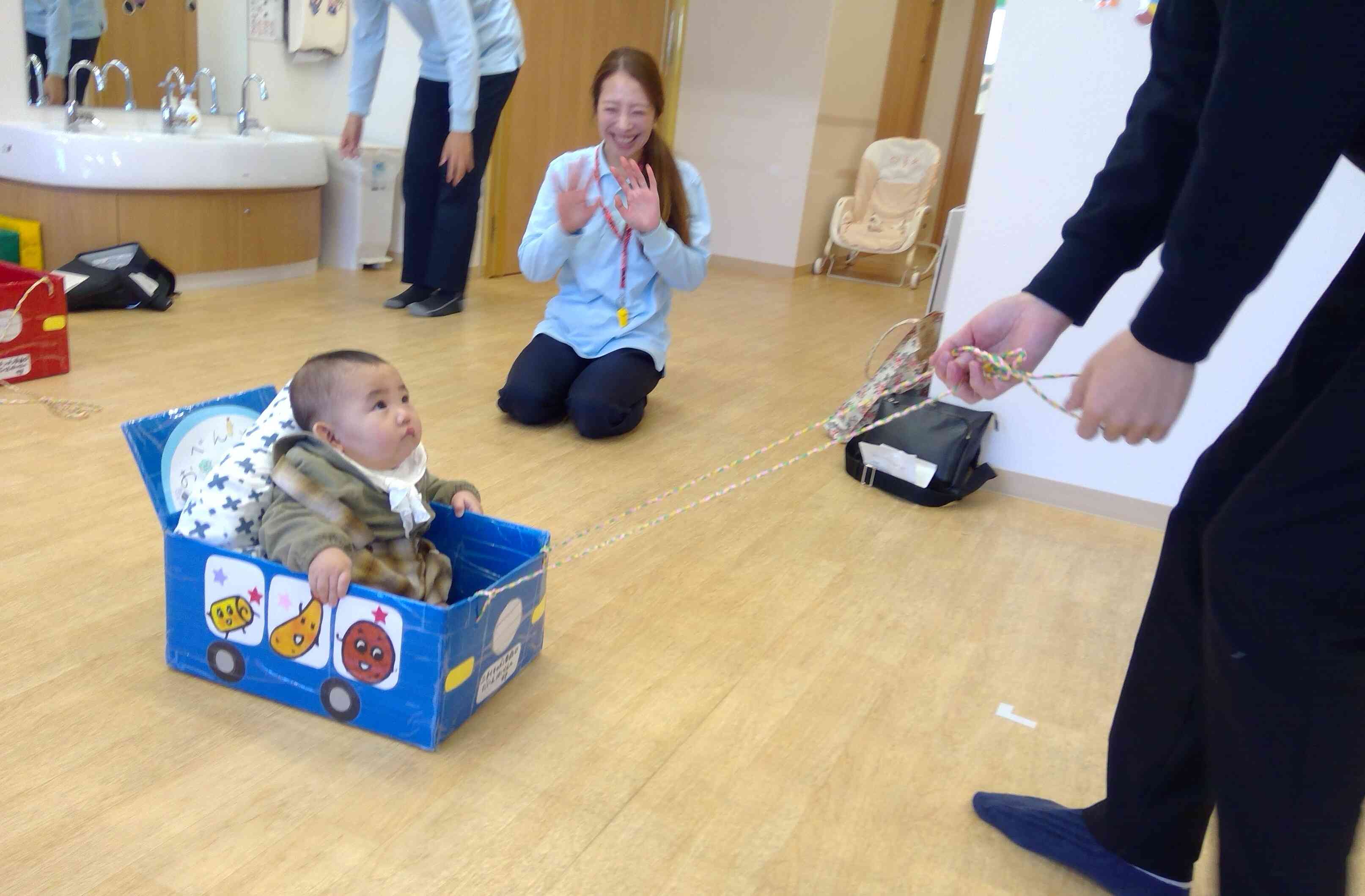 おべんとうバスに乗って！