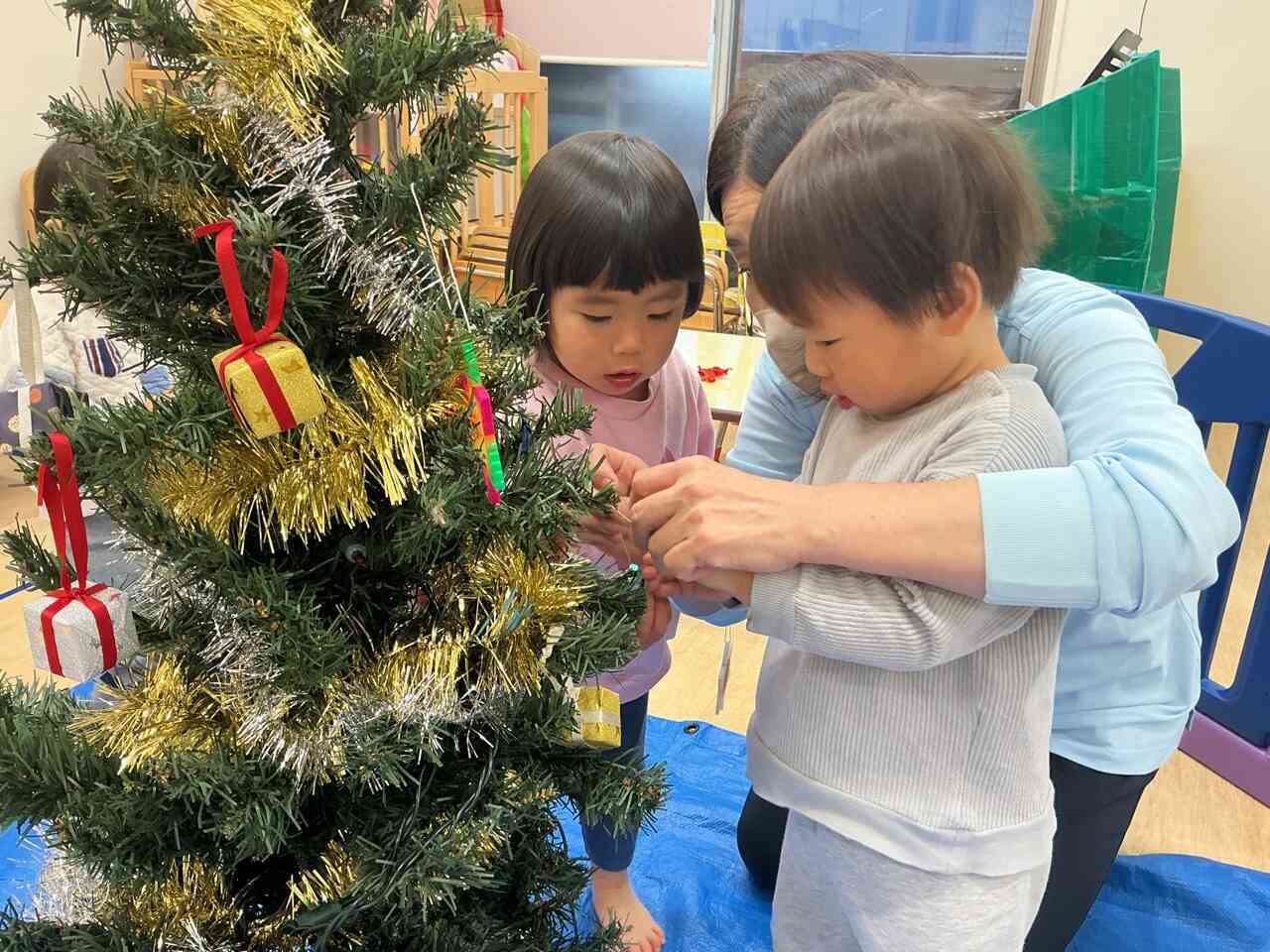 クリスマスツリーの準備もしたよ！