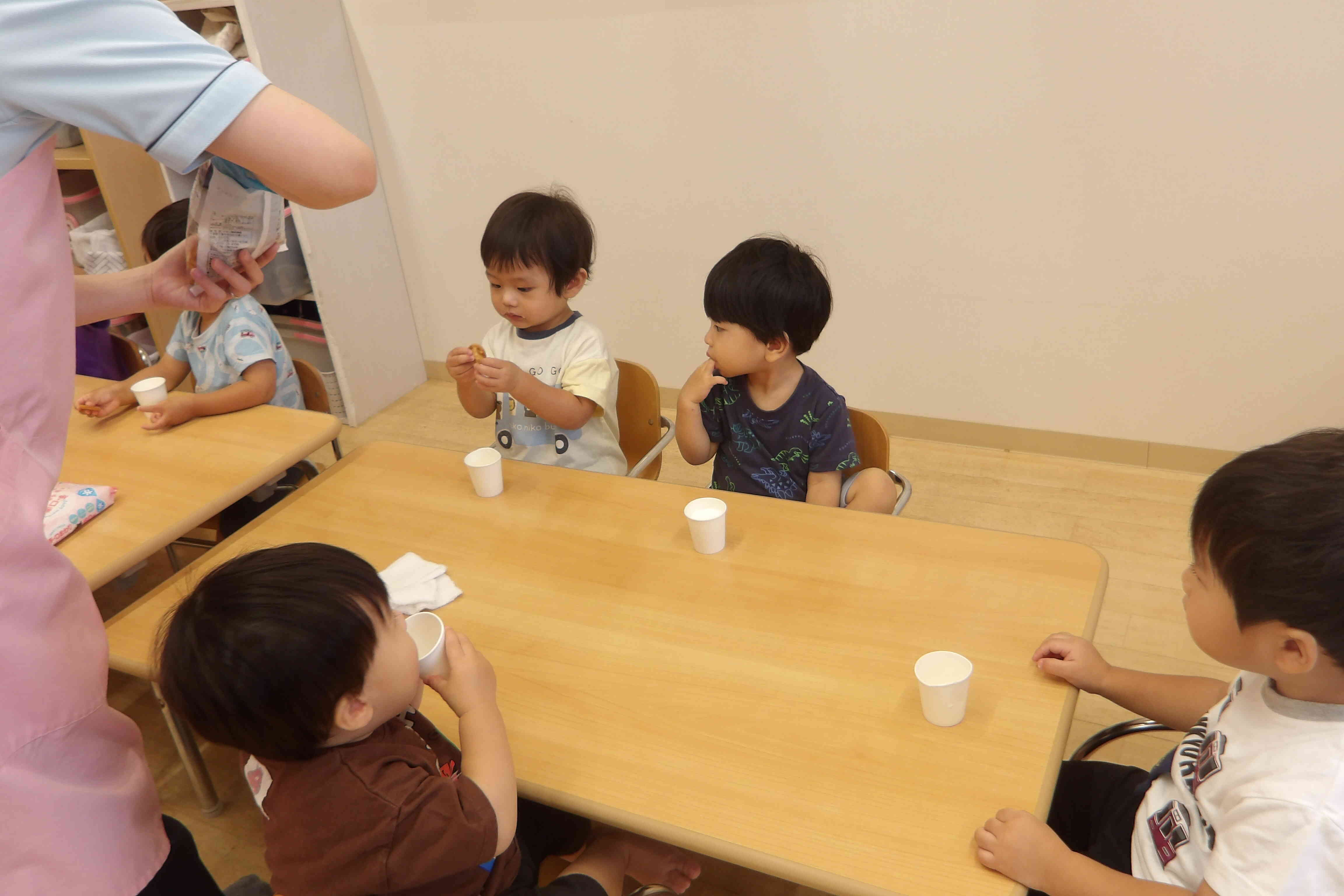 非常時は食器がないこともあるので