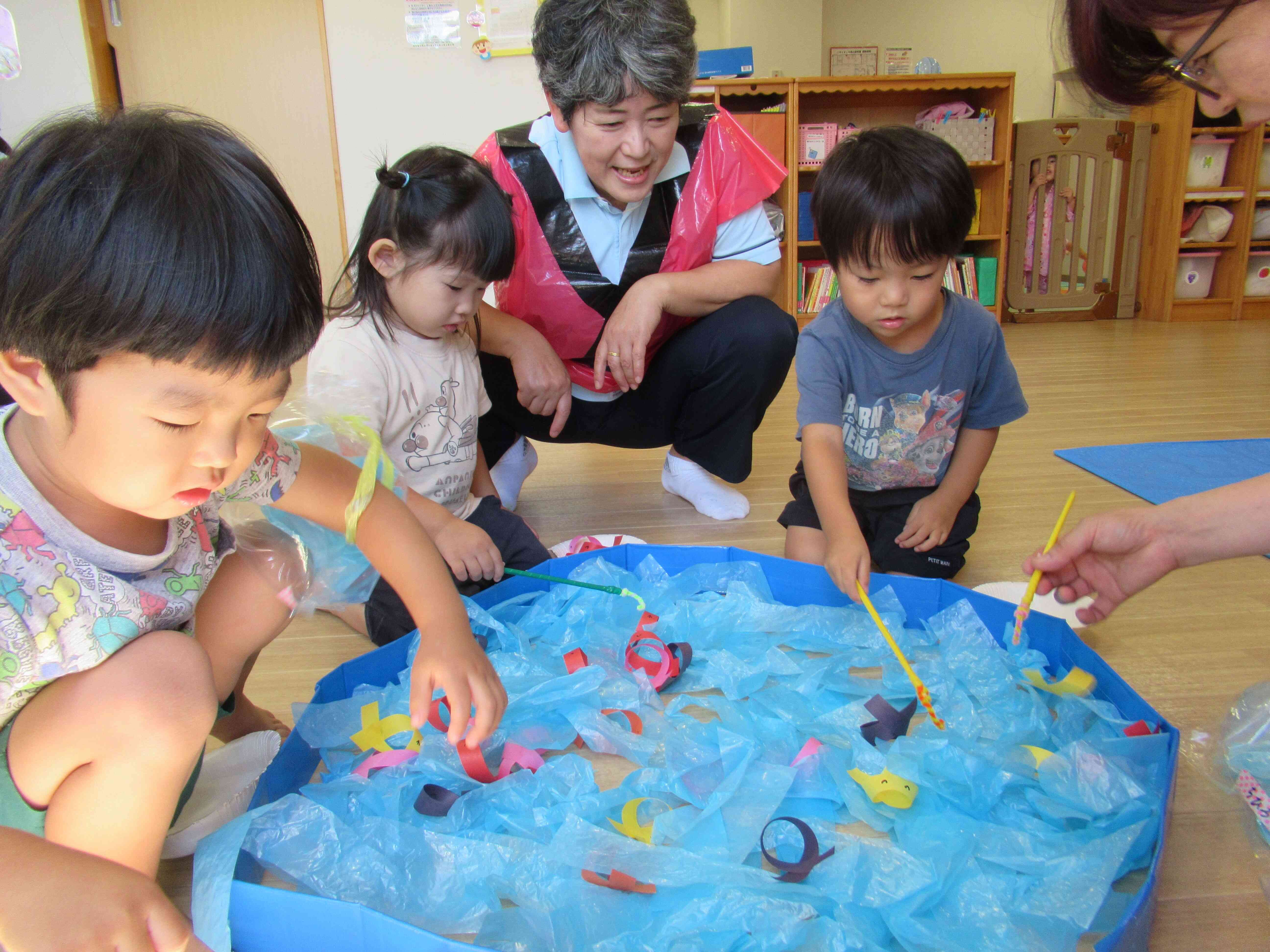 金魚すくい