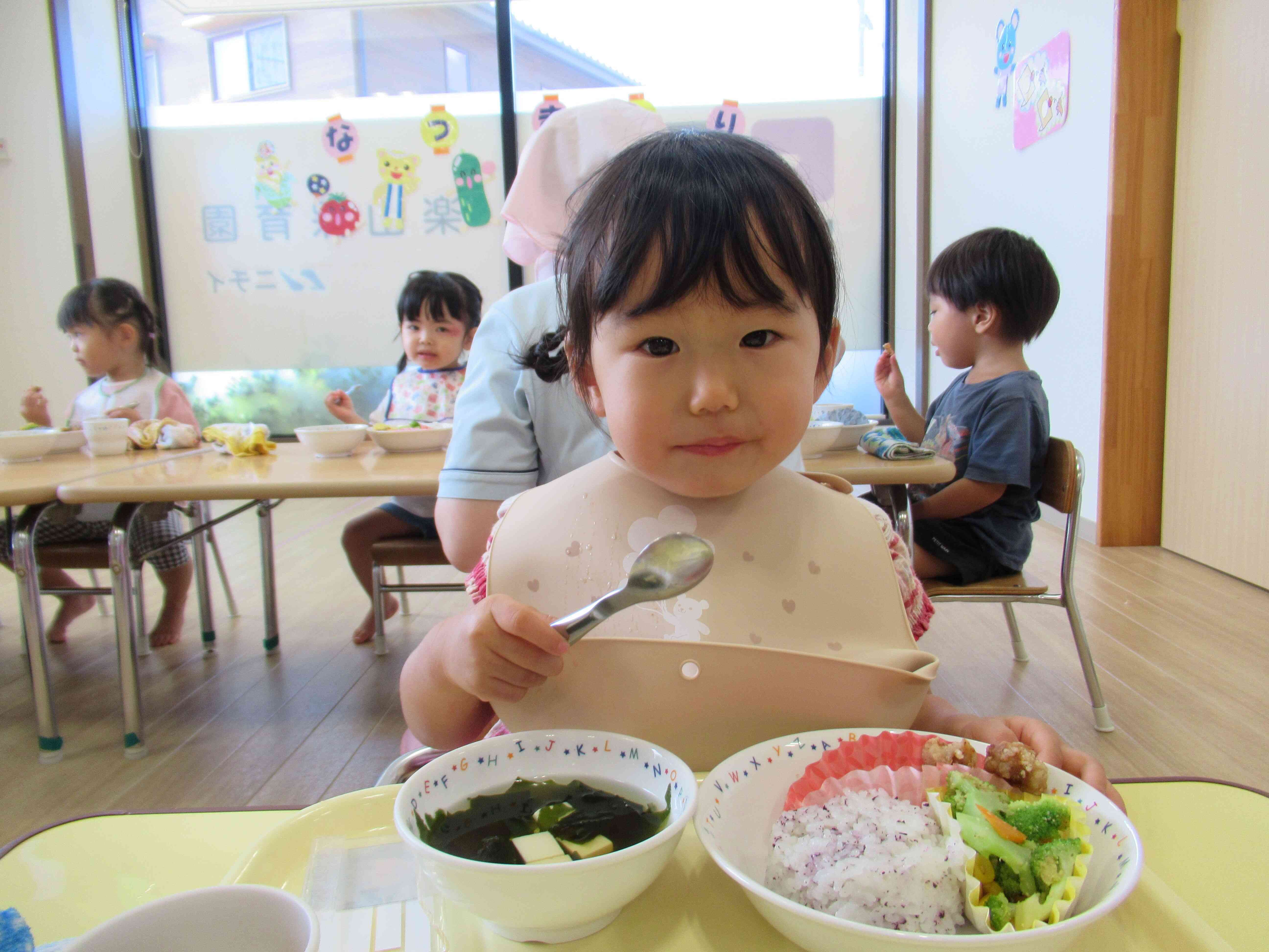「おいしいね～」　たくさん食べましたよ。