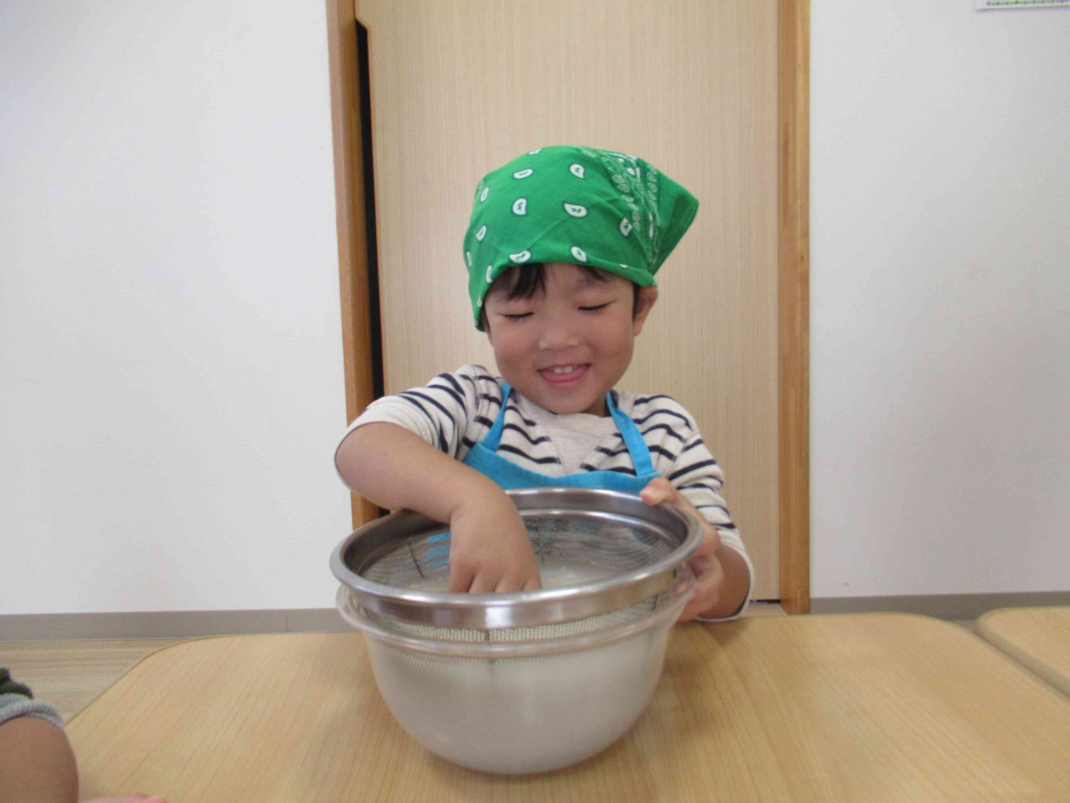 「みずがつめたいよ~」