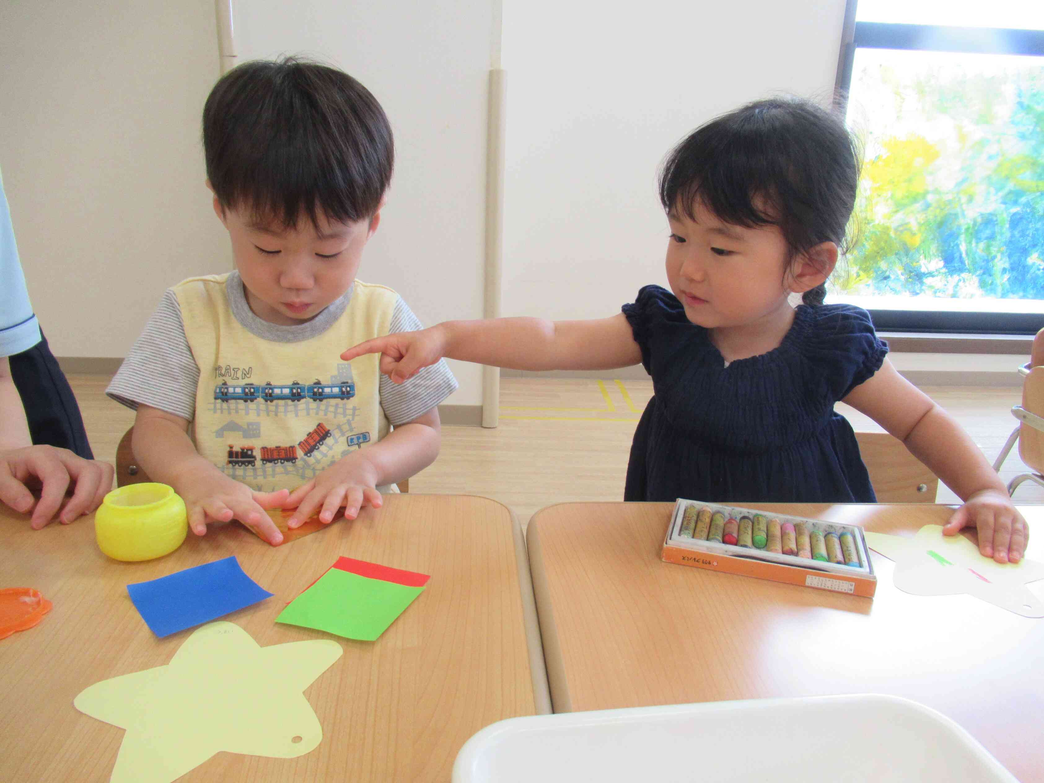 折り紙をつなげるよ
