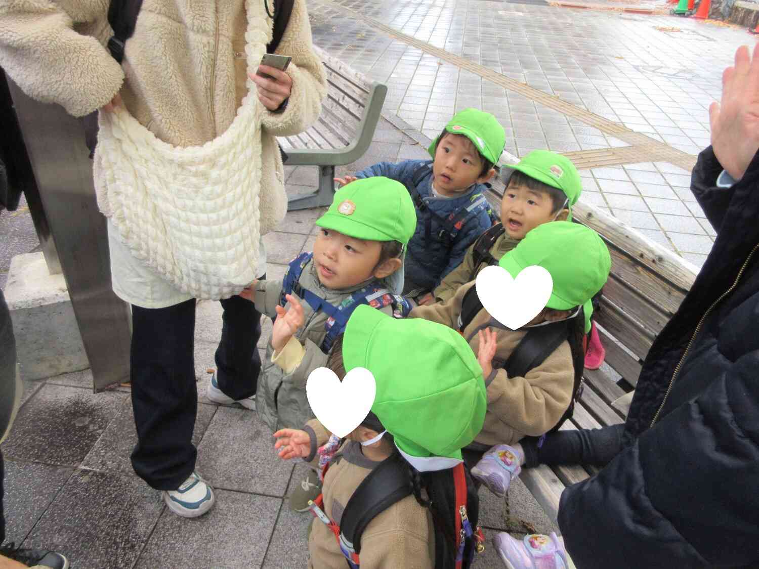 バスバイバーイ！バスの運転手さんにも「ありがとう」のご挨拶が出来ました◎