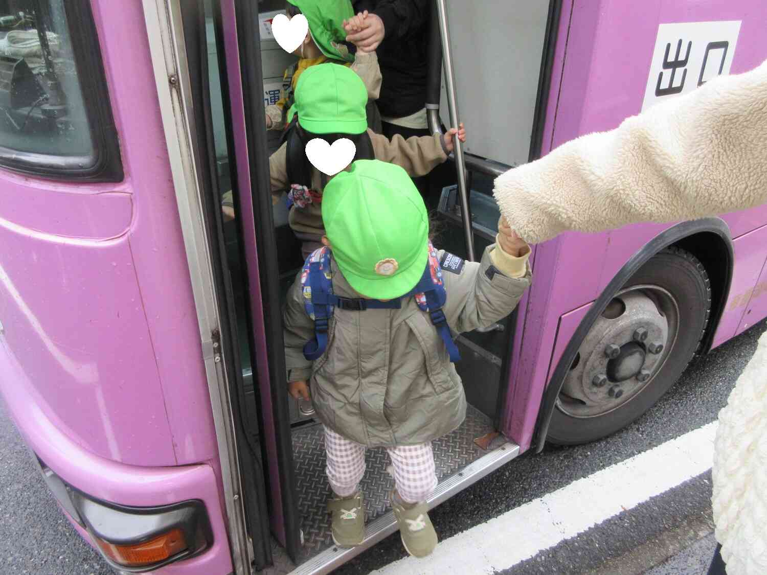 段差に気を付けて降りるよ～！