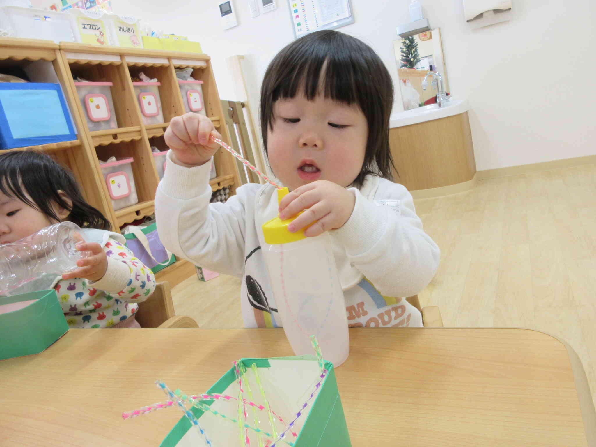 集中して口が開いちゃうのが可愛いです！！