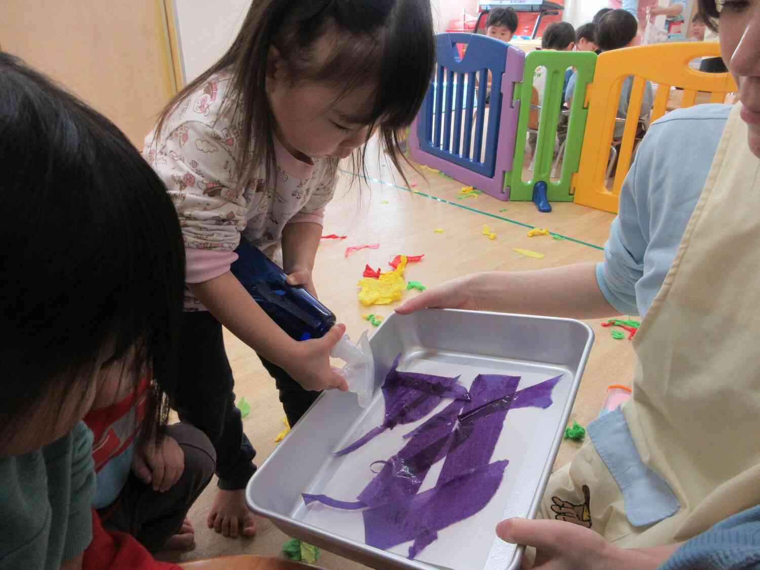 しゅっしゅ！と霧吹きを掛けてみよう