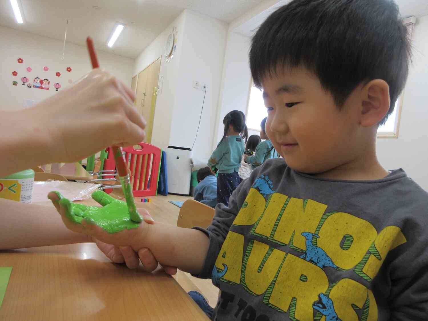 こちょこちょ…くすぐったい～！