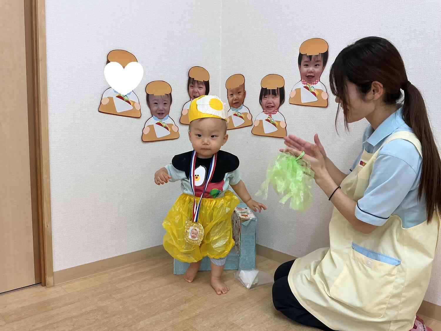 皆にメダルを見せに行くよ◎